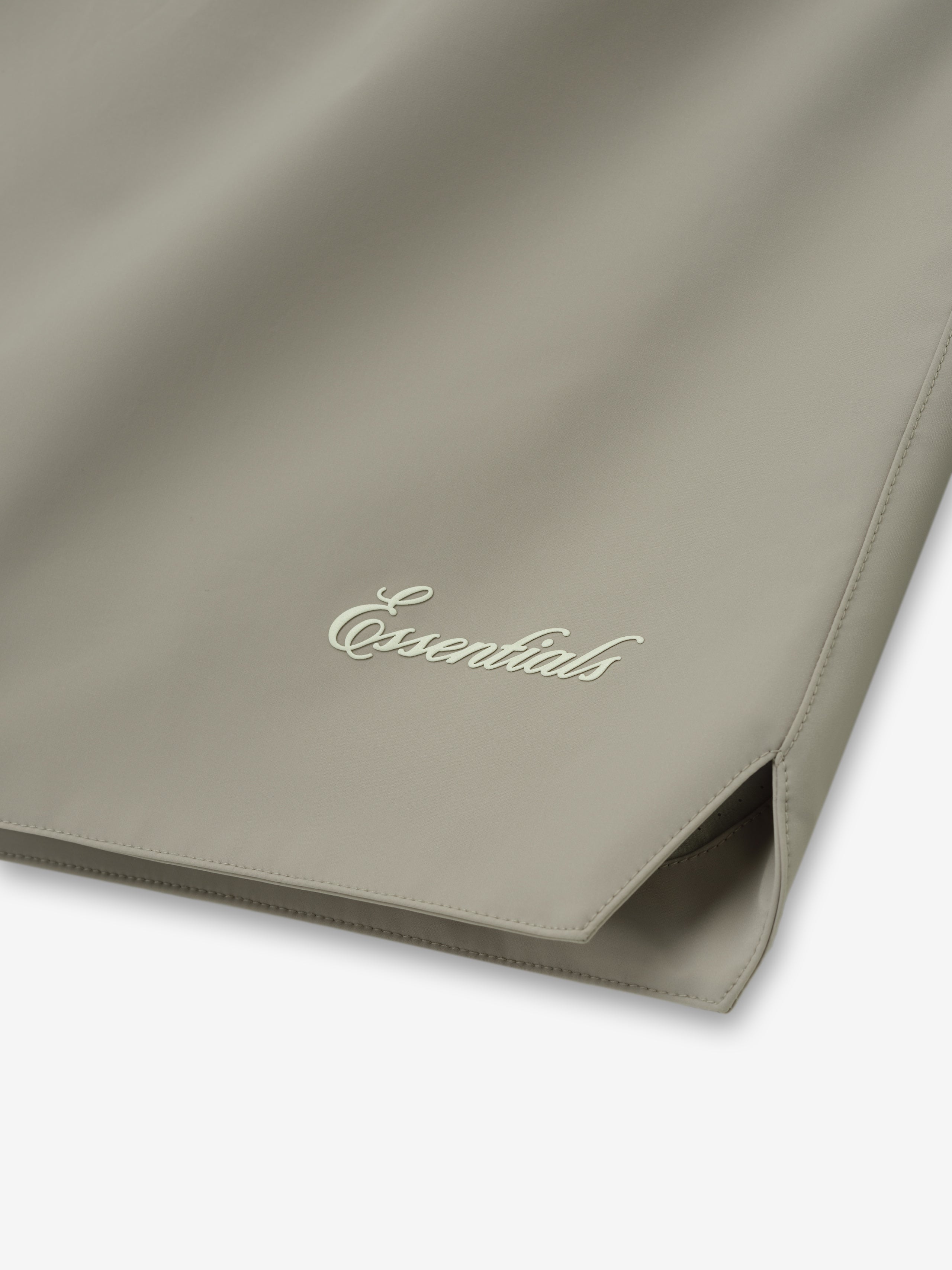 Essentials Warriors Classic Short Seal