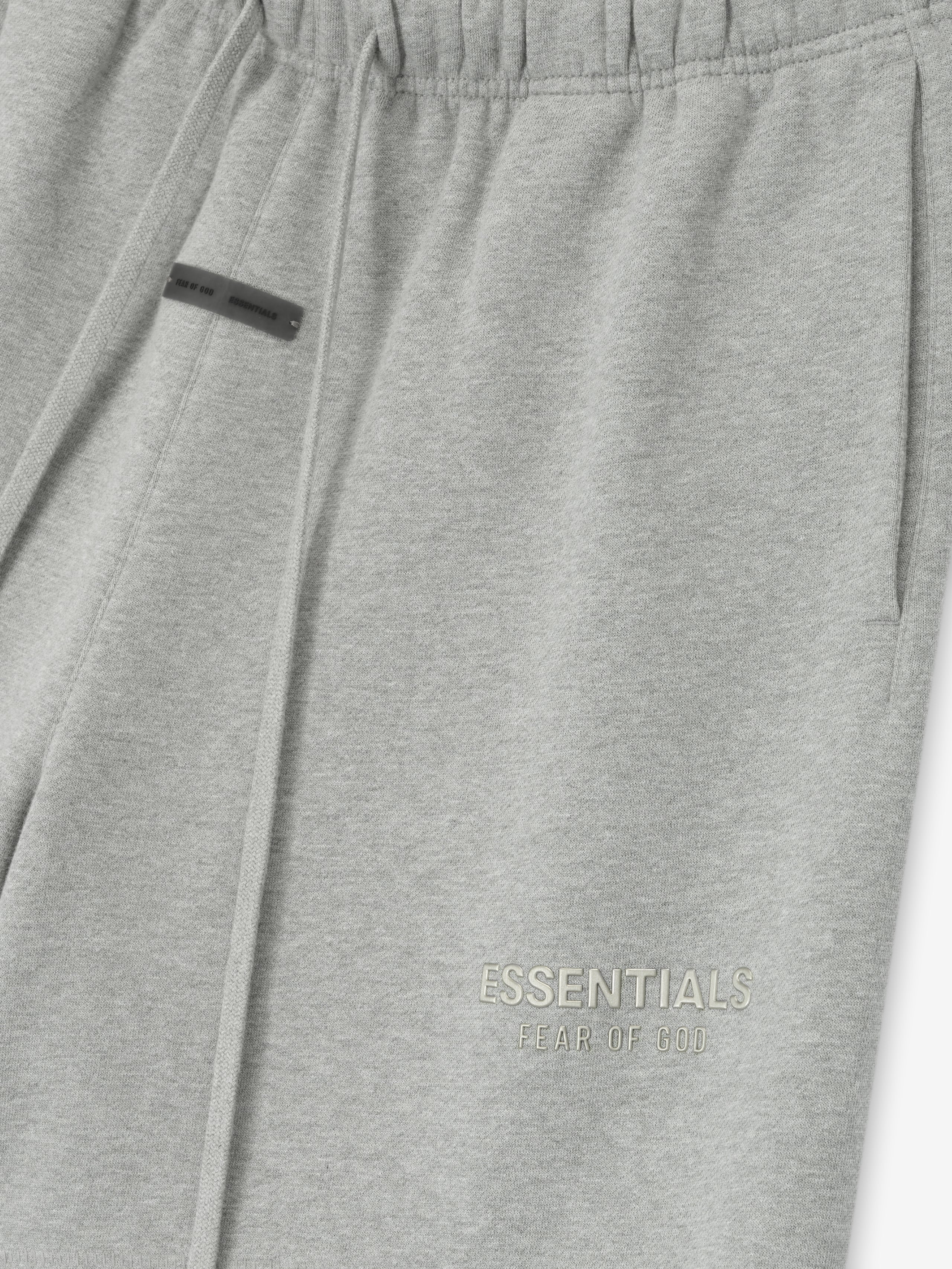 Essentials Classic Fleece Sweatshort Concrete Heather