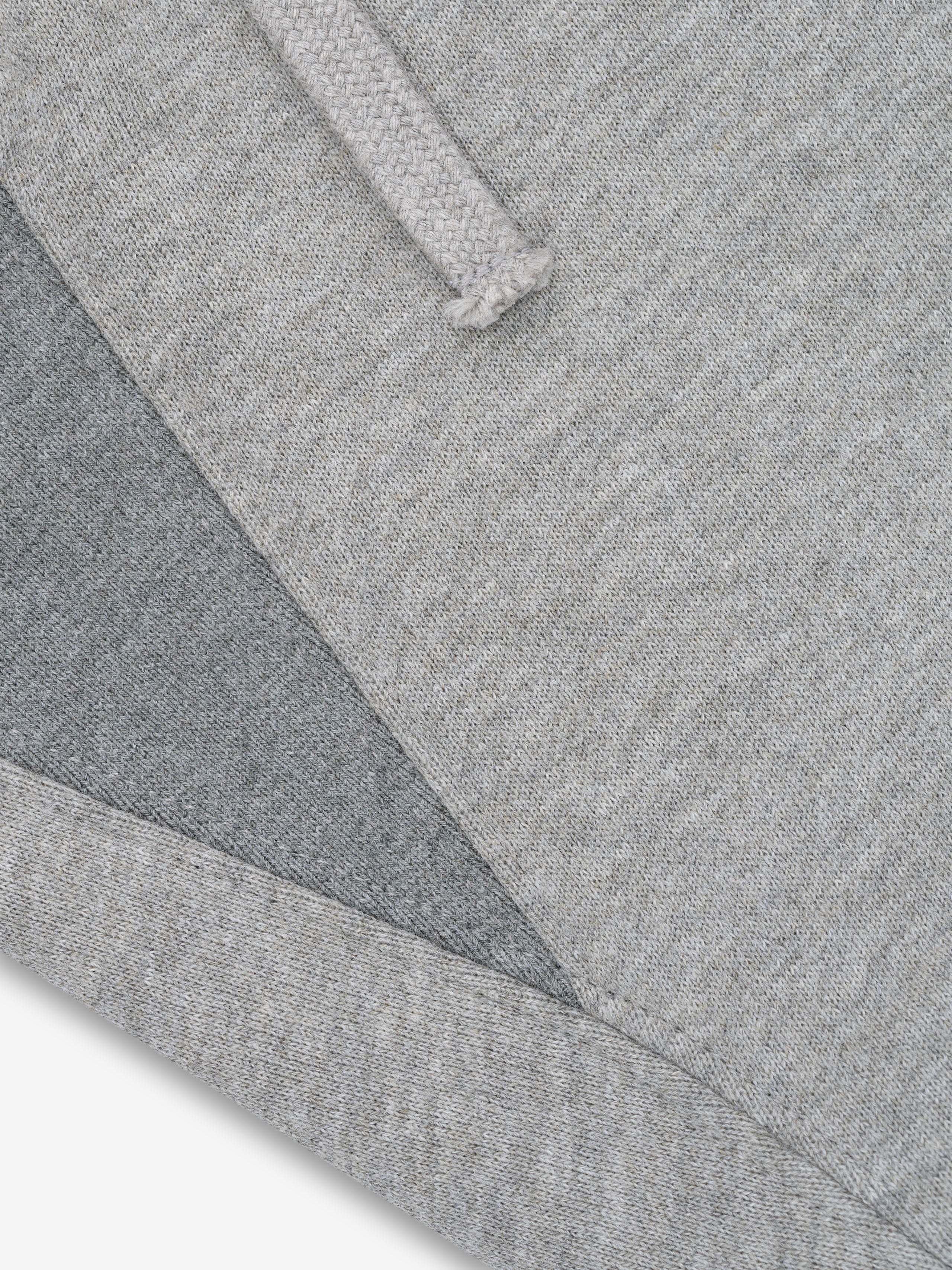 Essentials Signature Classic Short Concrete Heather