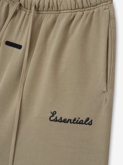 Essentials Training Classic Fit Short Faded Dune