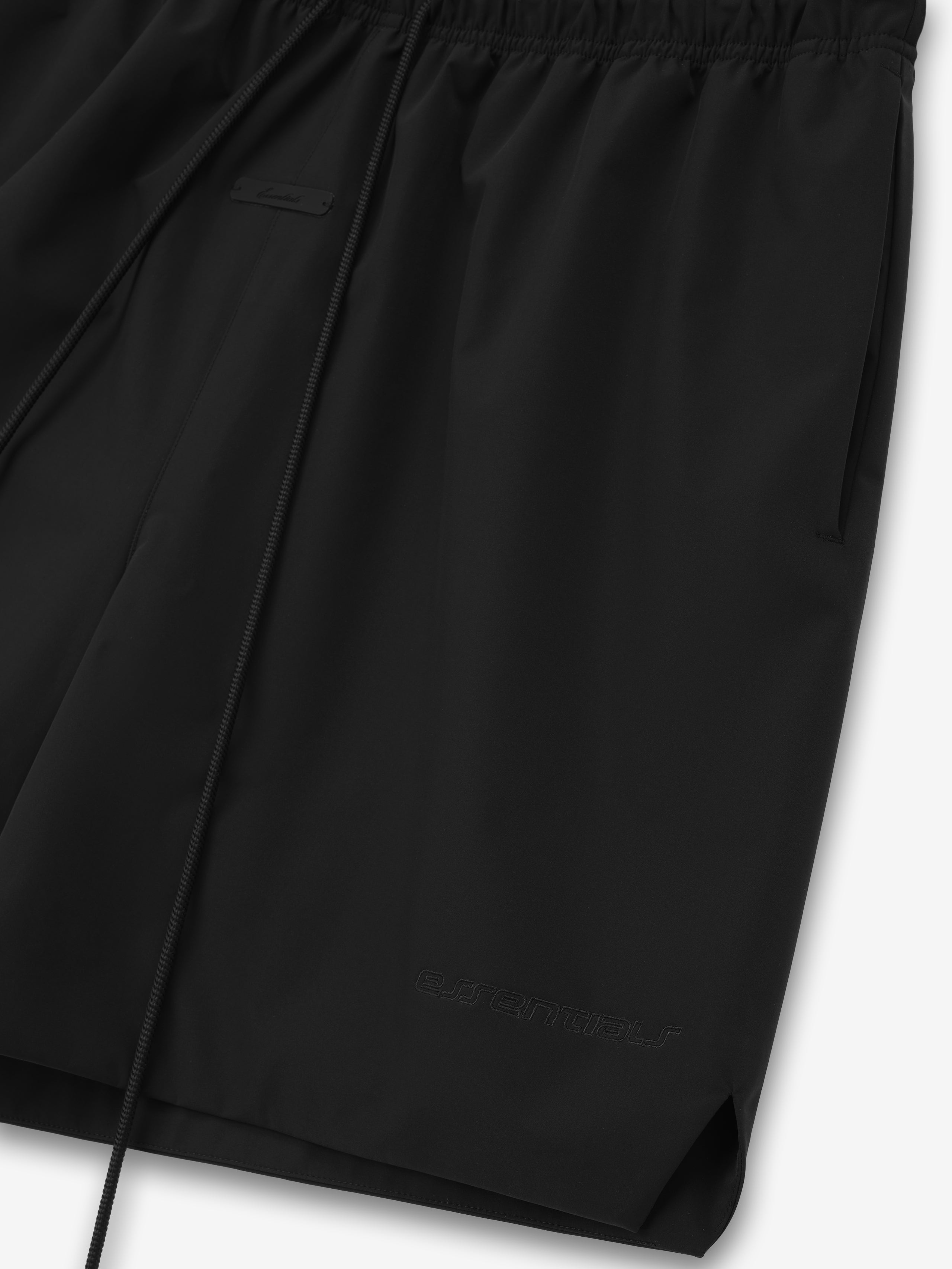 Essentials Active Trace Classic Short Vintage Black