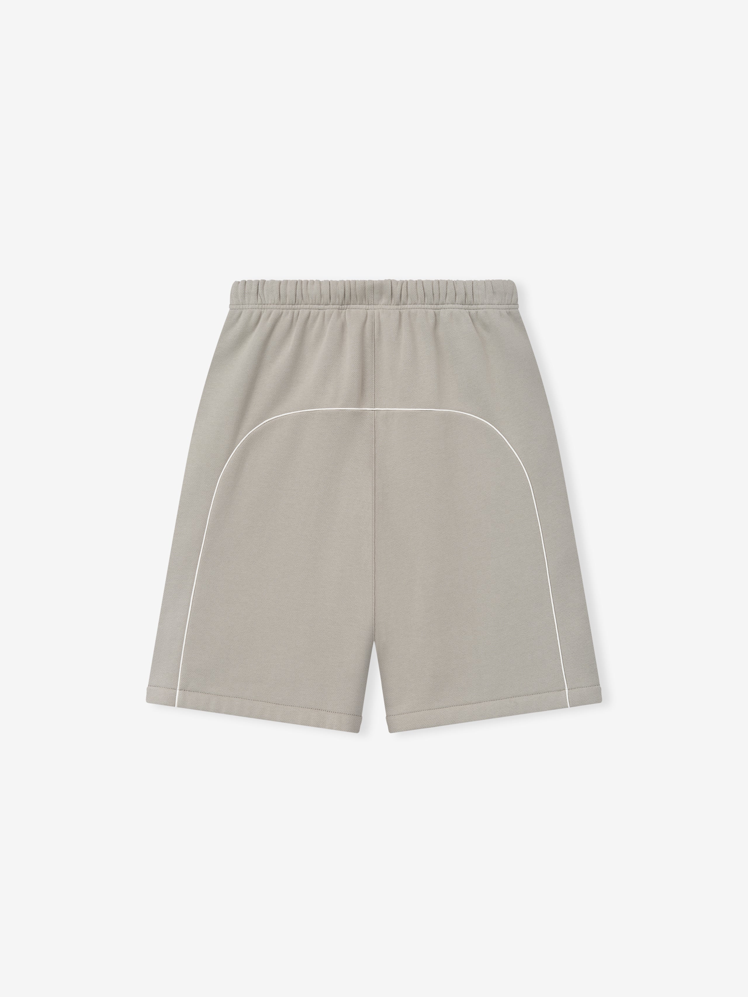 Essentials Active Trace Relaxed Sweatshort Seal