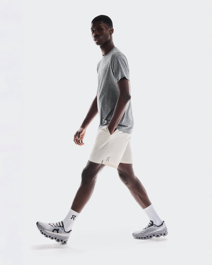 On 7" Core Shorts Sand