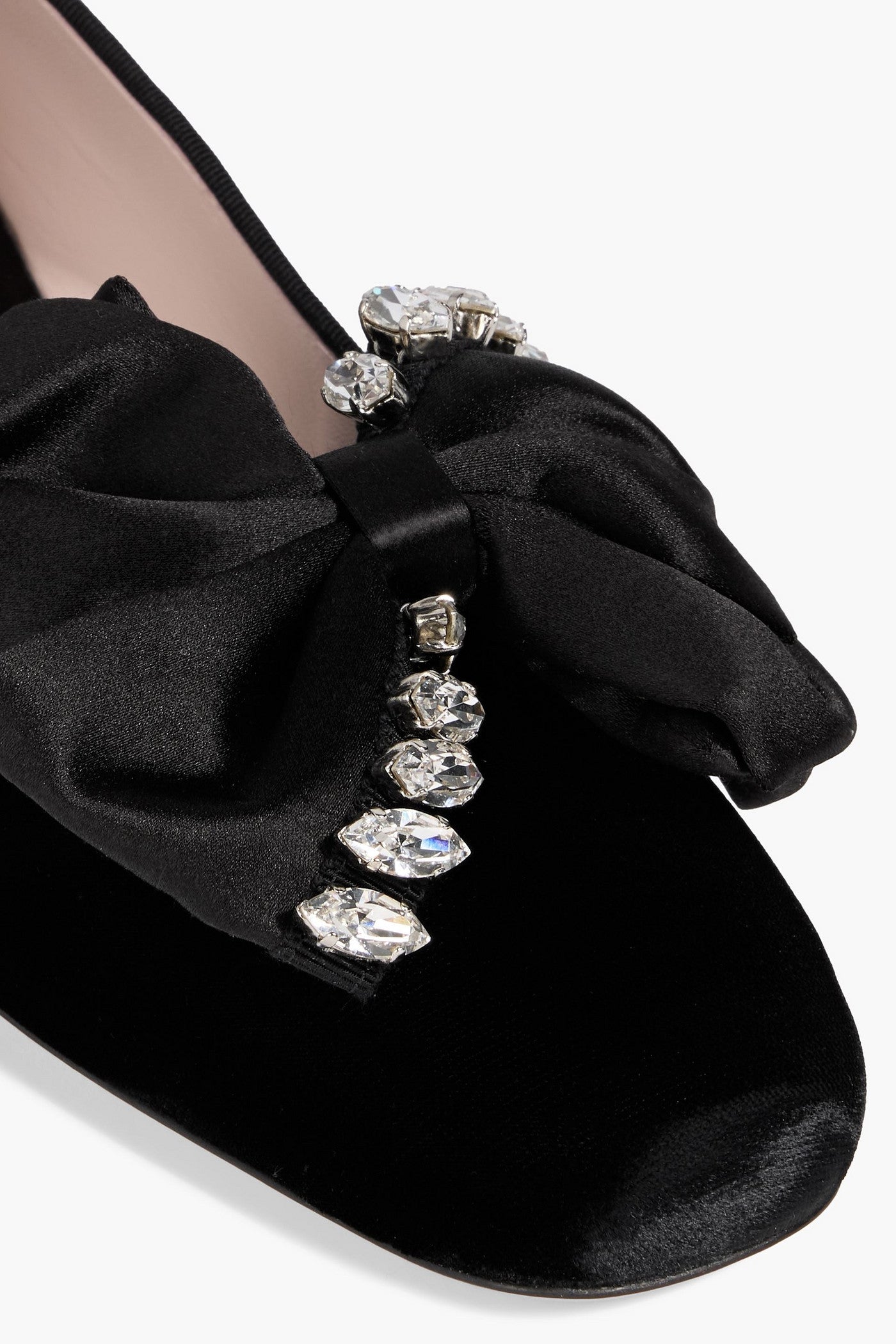 Roger Vivier Bow Strass Embellished Velvet Pumps Black Women's