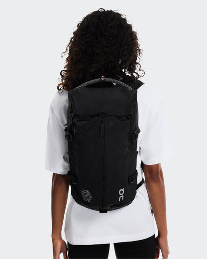 On Speed Pack 18L Beams Rei Black