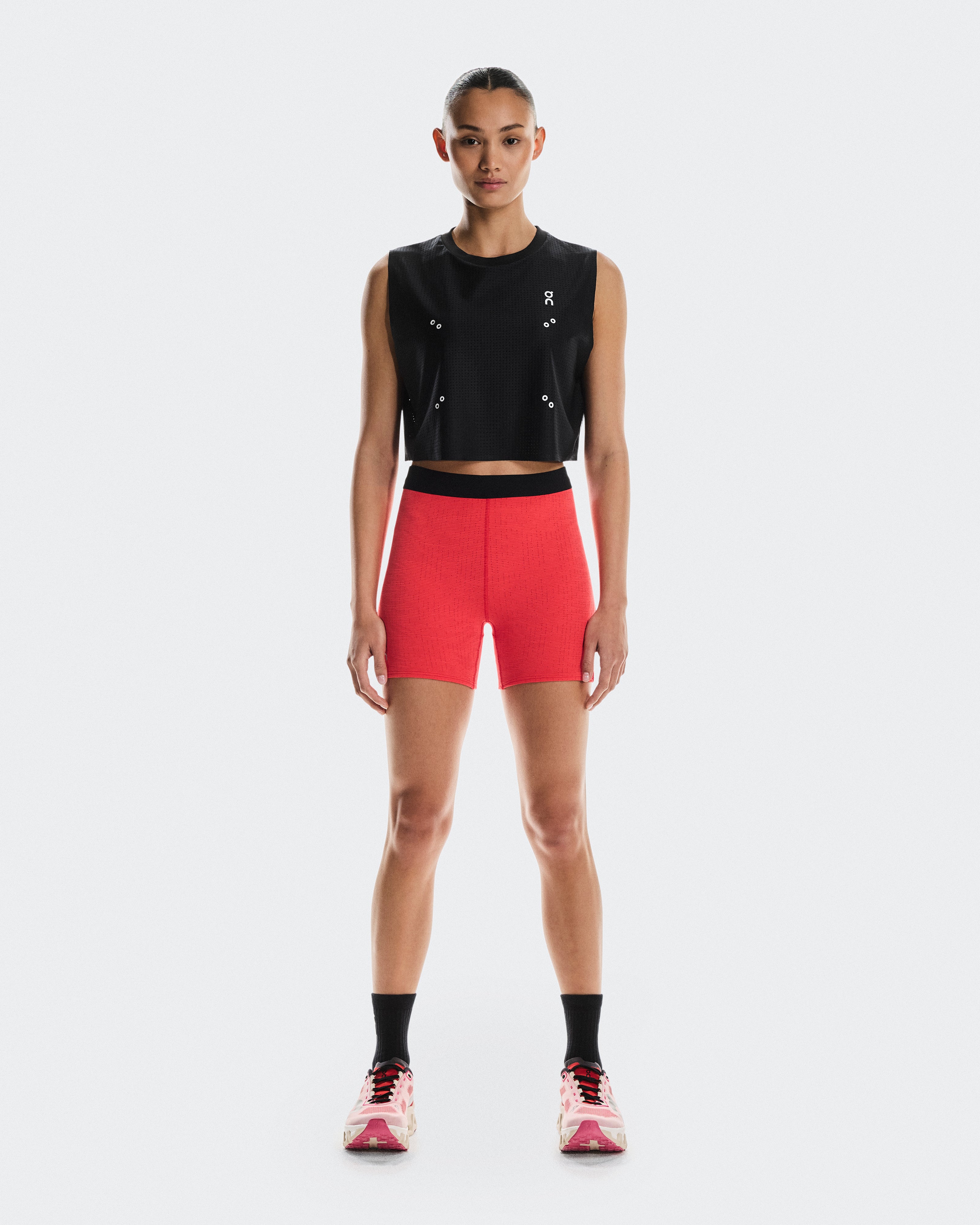 On Pace Tank Black (Women's)