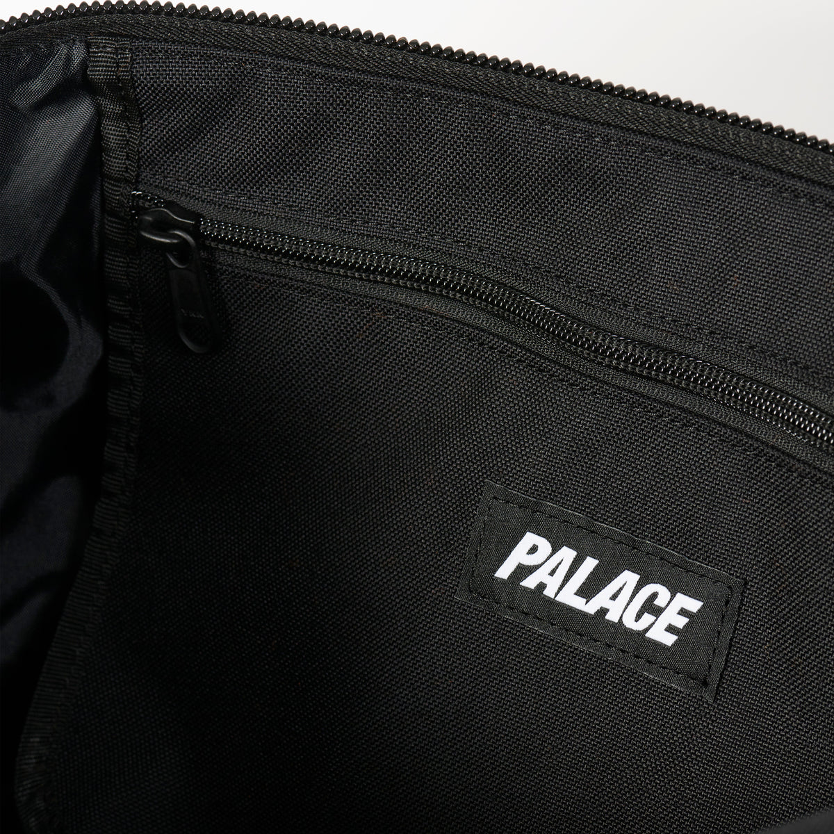 Palace Skateboards Classic Outdoor Shopper Black