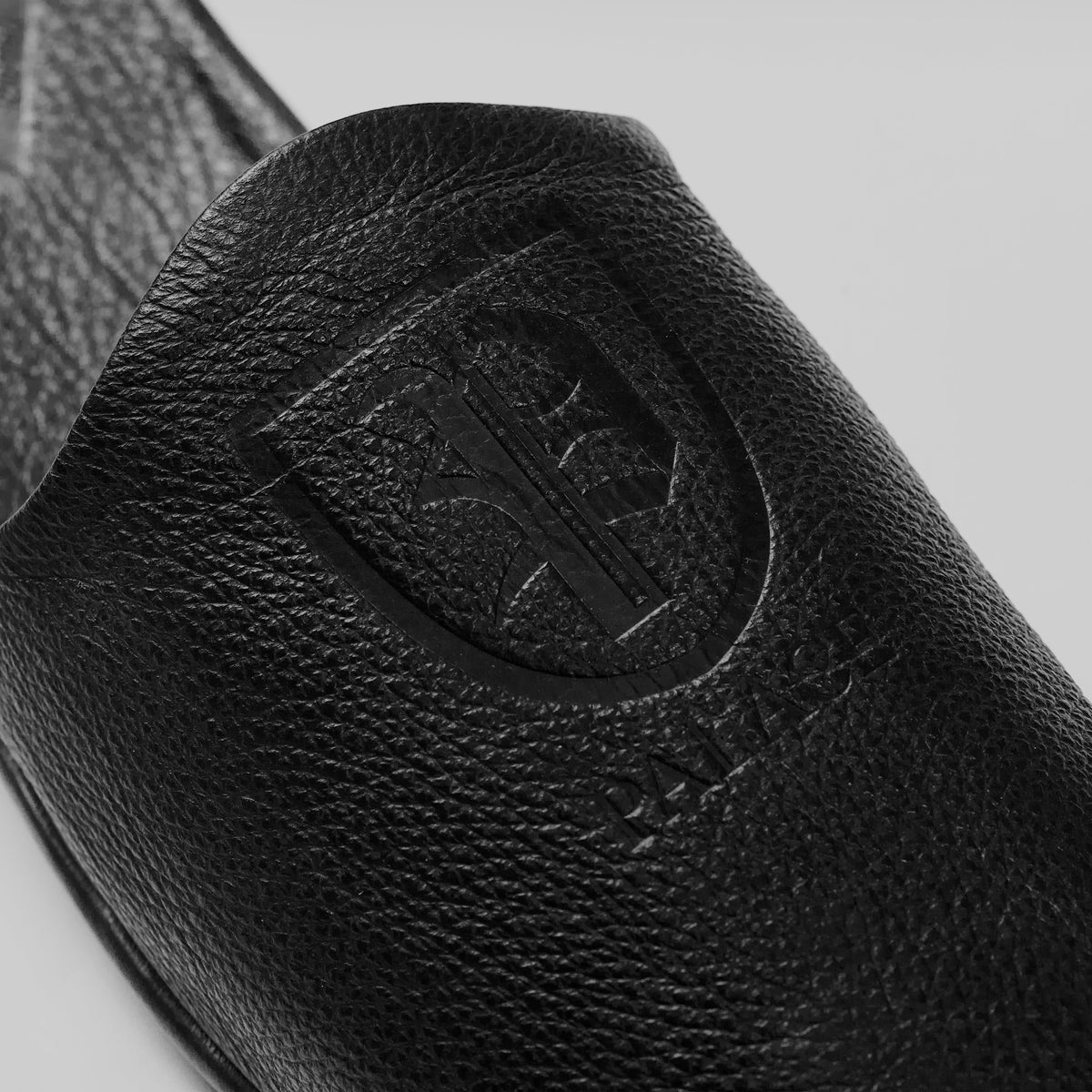 Palace Classic Leather Slipper Black