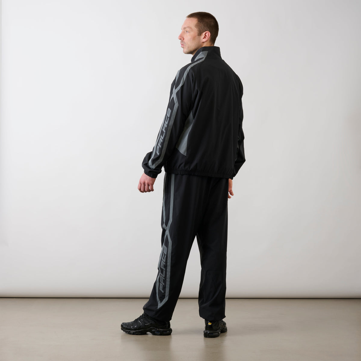 Palace Skateboards Links Shell Jacket Black