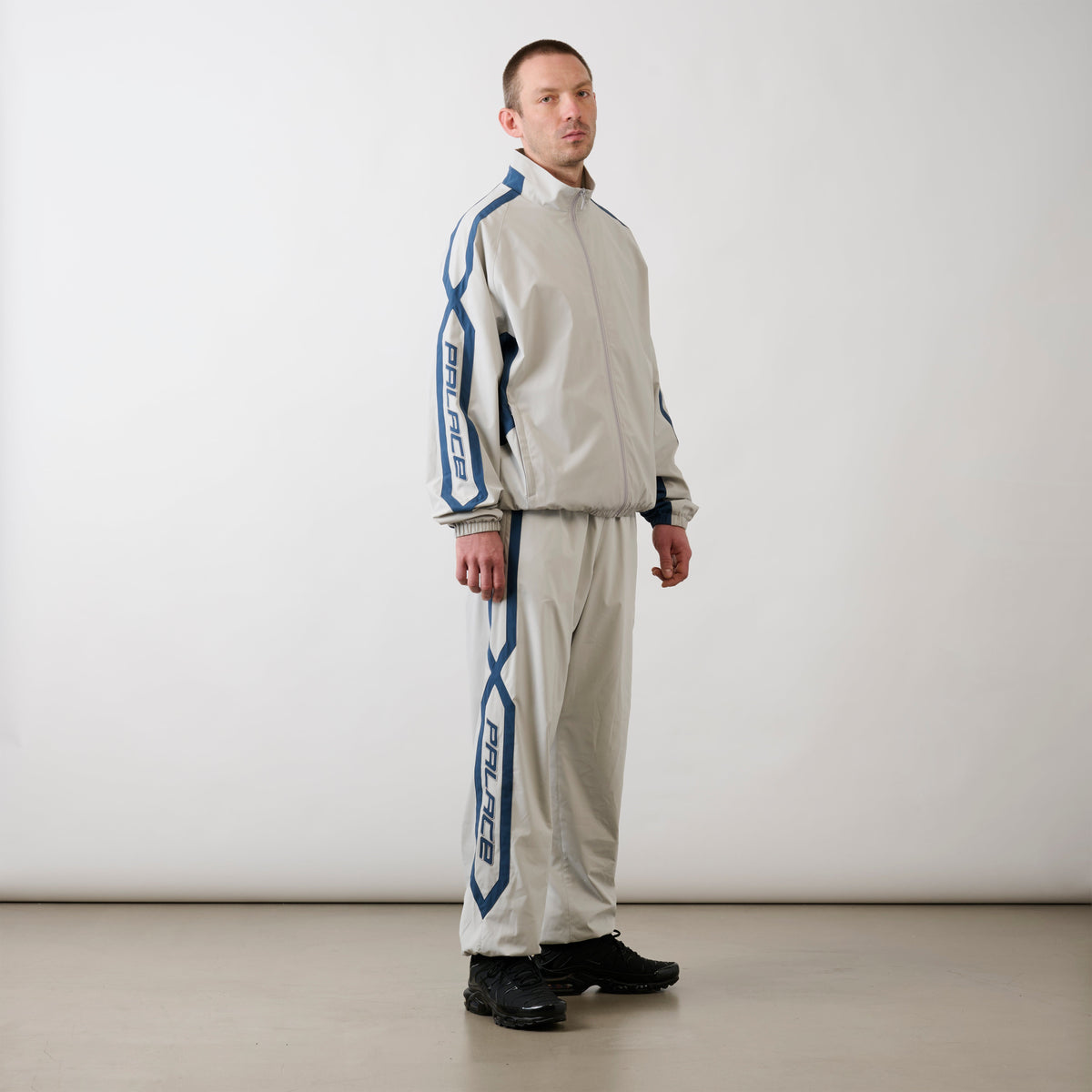 Palace Skateboards Links Shell Jacket ICE