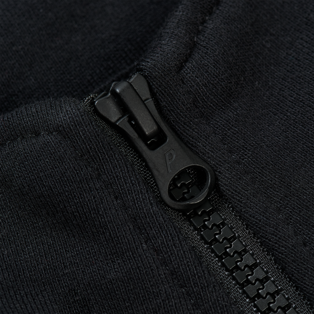 Palace Skateboards Piped 1 / 4 ZIP Black