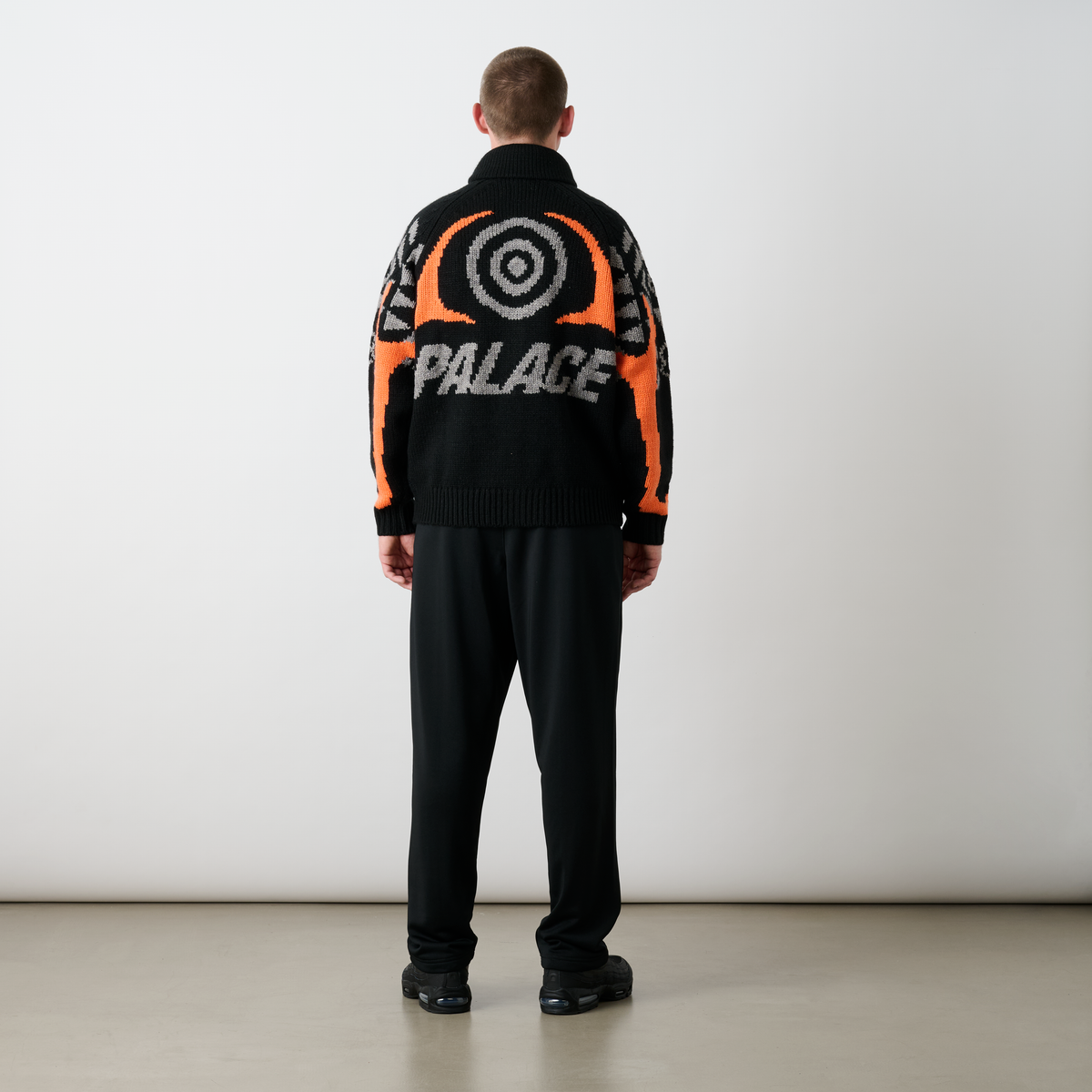 Palace South2 West8 Cowichan KNIT Black
