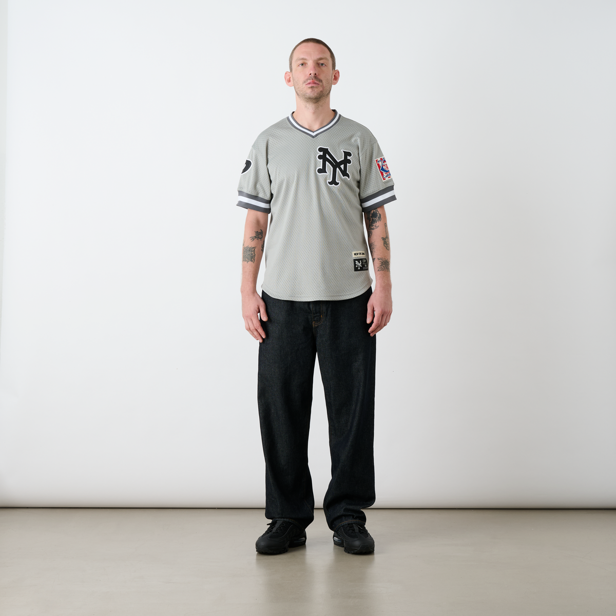 Palace NEW YORK Cubans MESH V-NECK Jersey GREY