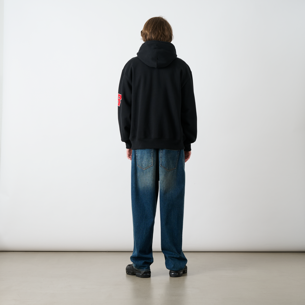 Palace Sankei Atoms HOOD Black