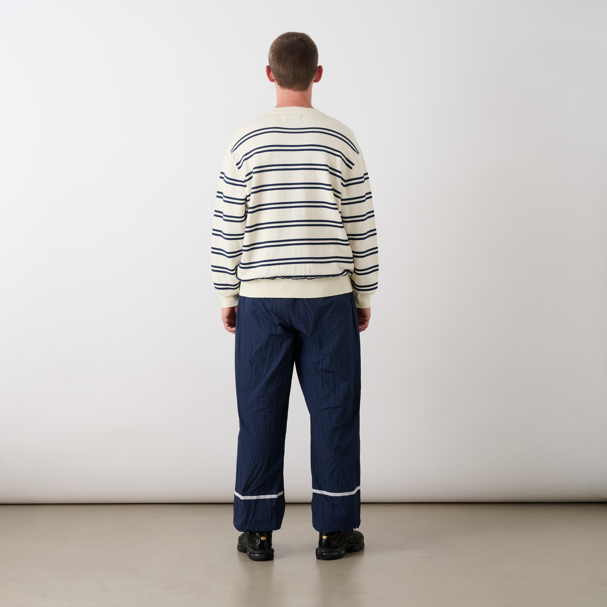 Palace Skateboards P-Stripe KNIT Beige
