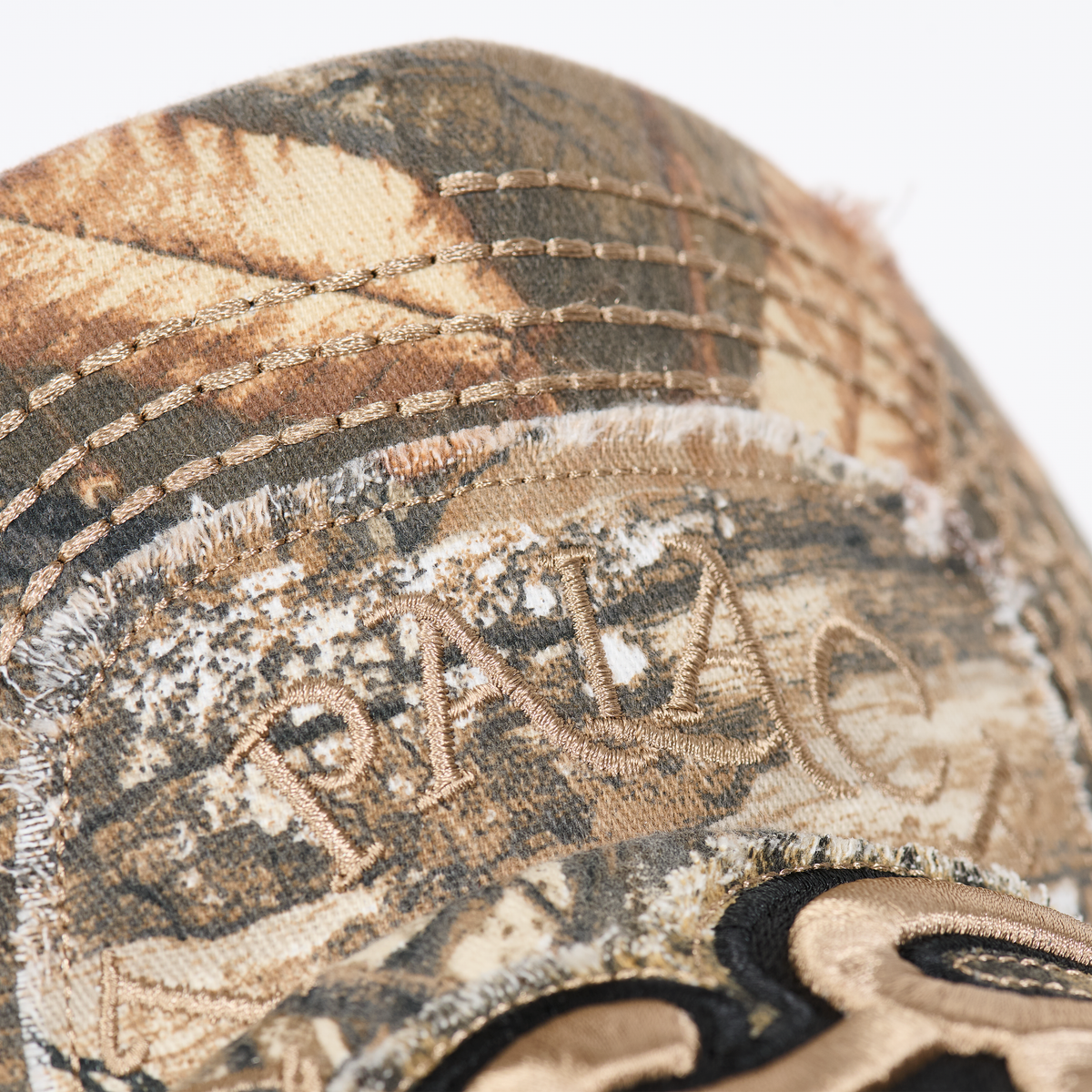 Palace Skateboards OM Distressed Trucker Realtree EDGE
