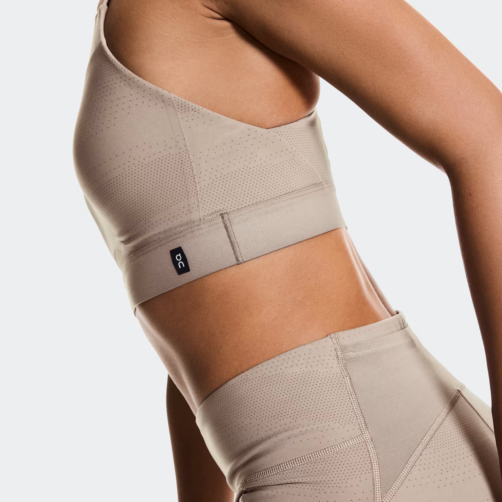 On Performance Bra Erewhon Cinder | Ash (Women'S)