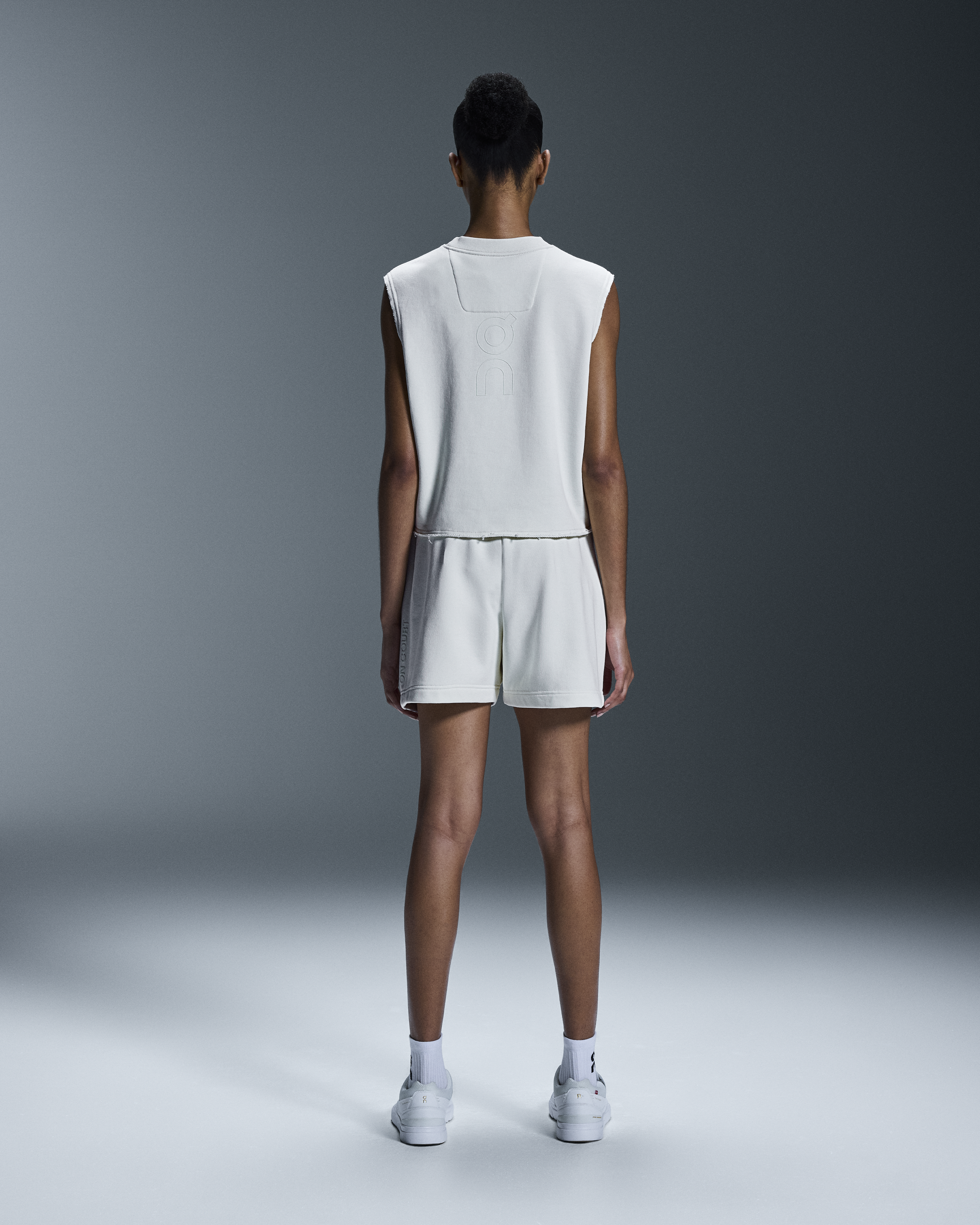 On Open Club Crew Crop White (Women'S)