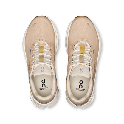 on running cloudrunner 2 waterproof sand dew (women's)
