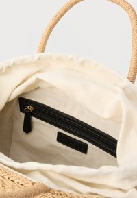 Valentino Boho Handbag Naturale/Nero