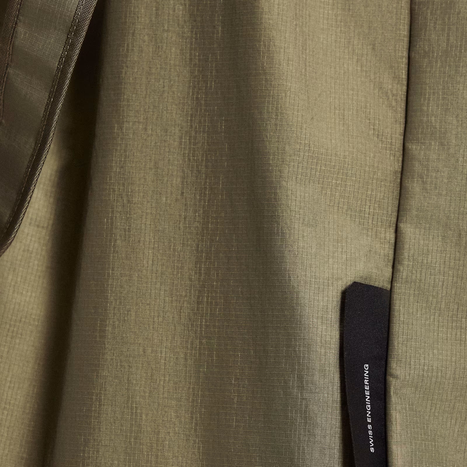 On Cargo Pack 60L Olive