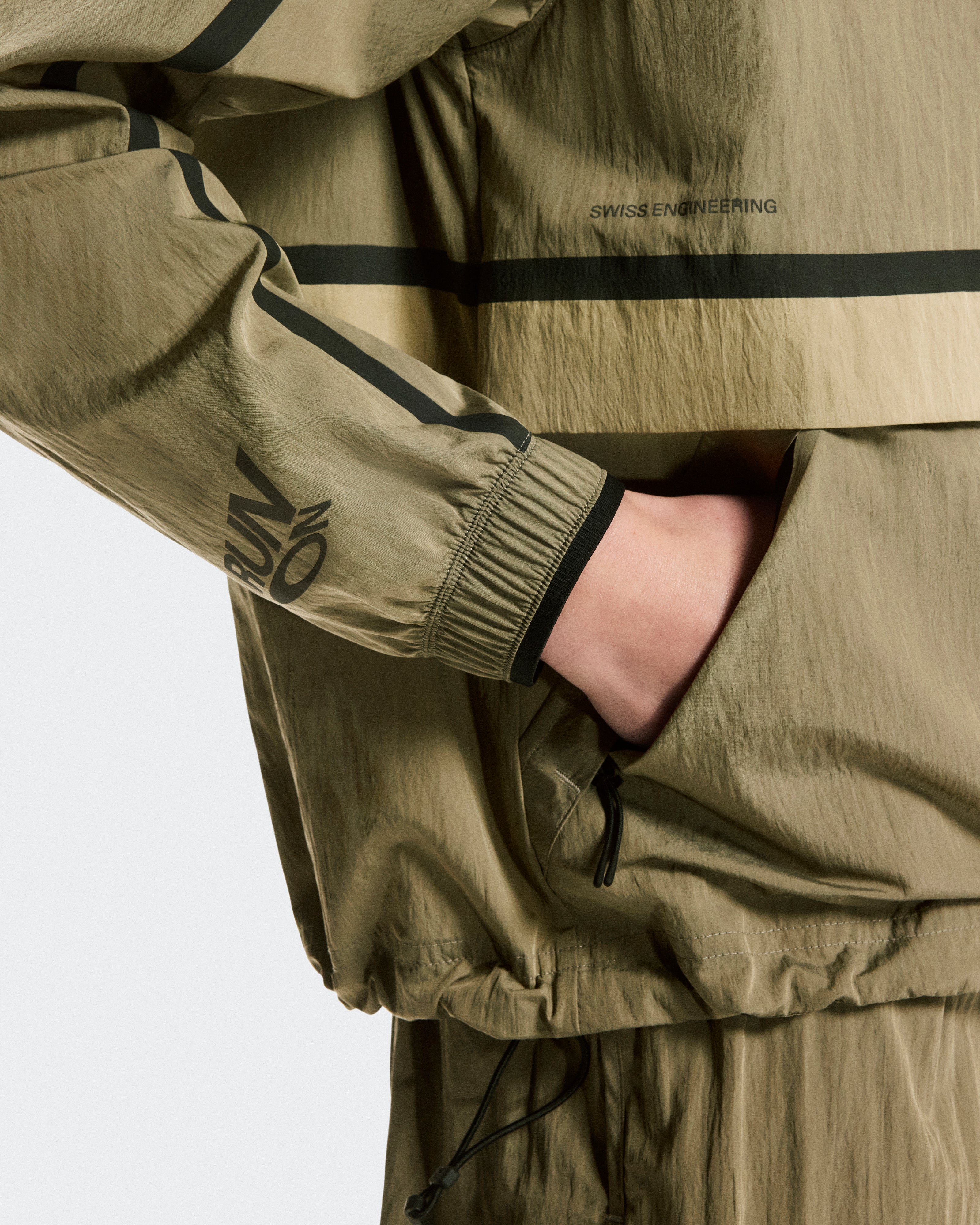 On Performance Volt Jacket Safari (Women'S)