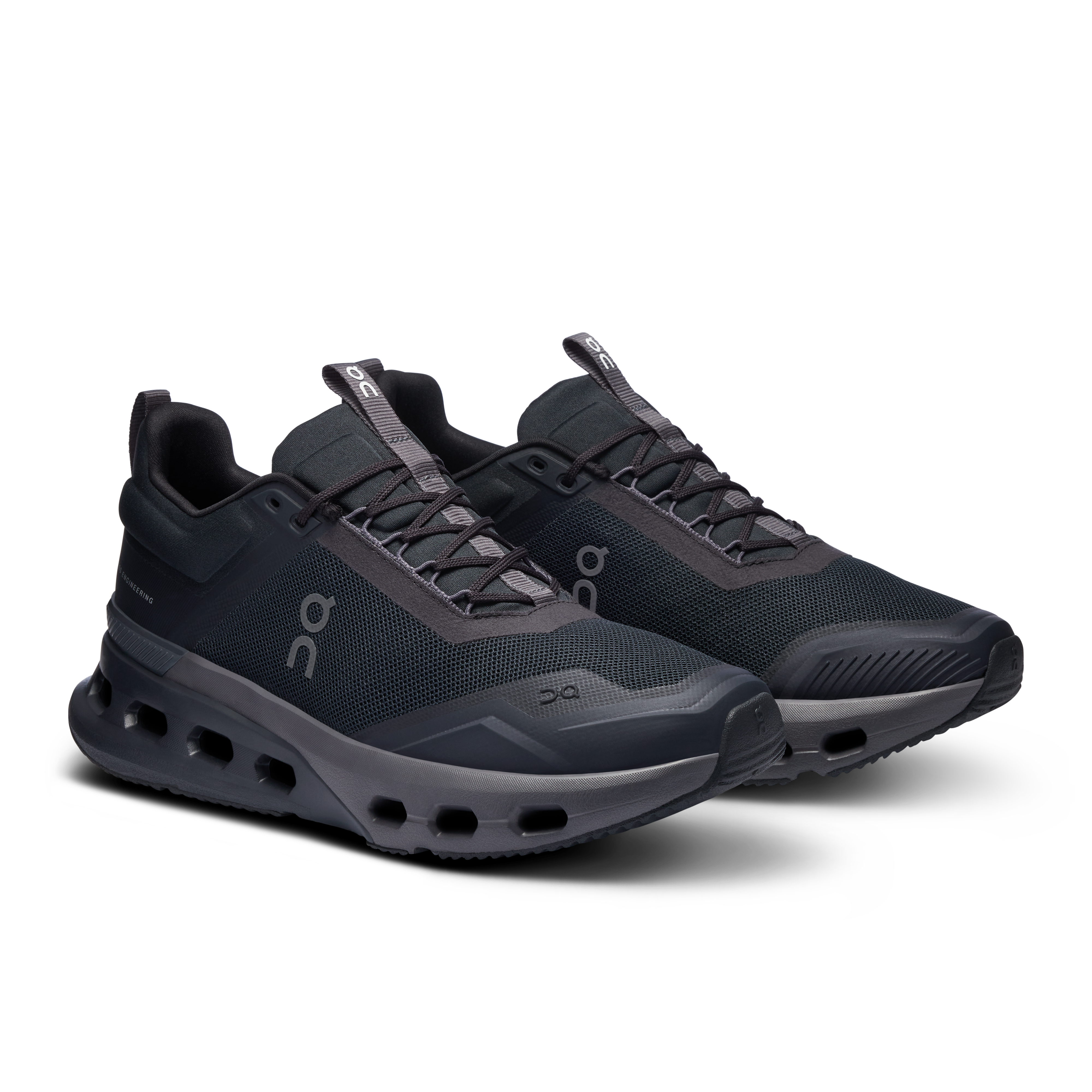 On Cloudnova X Black Eclipse (Women'S)