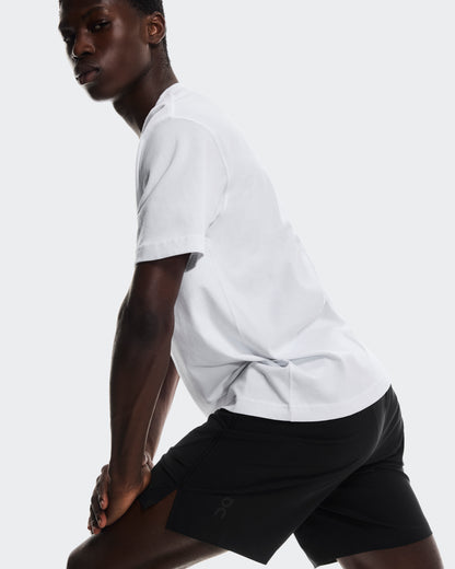 On Focus Shorts Black