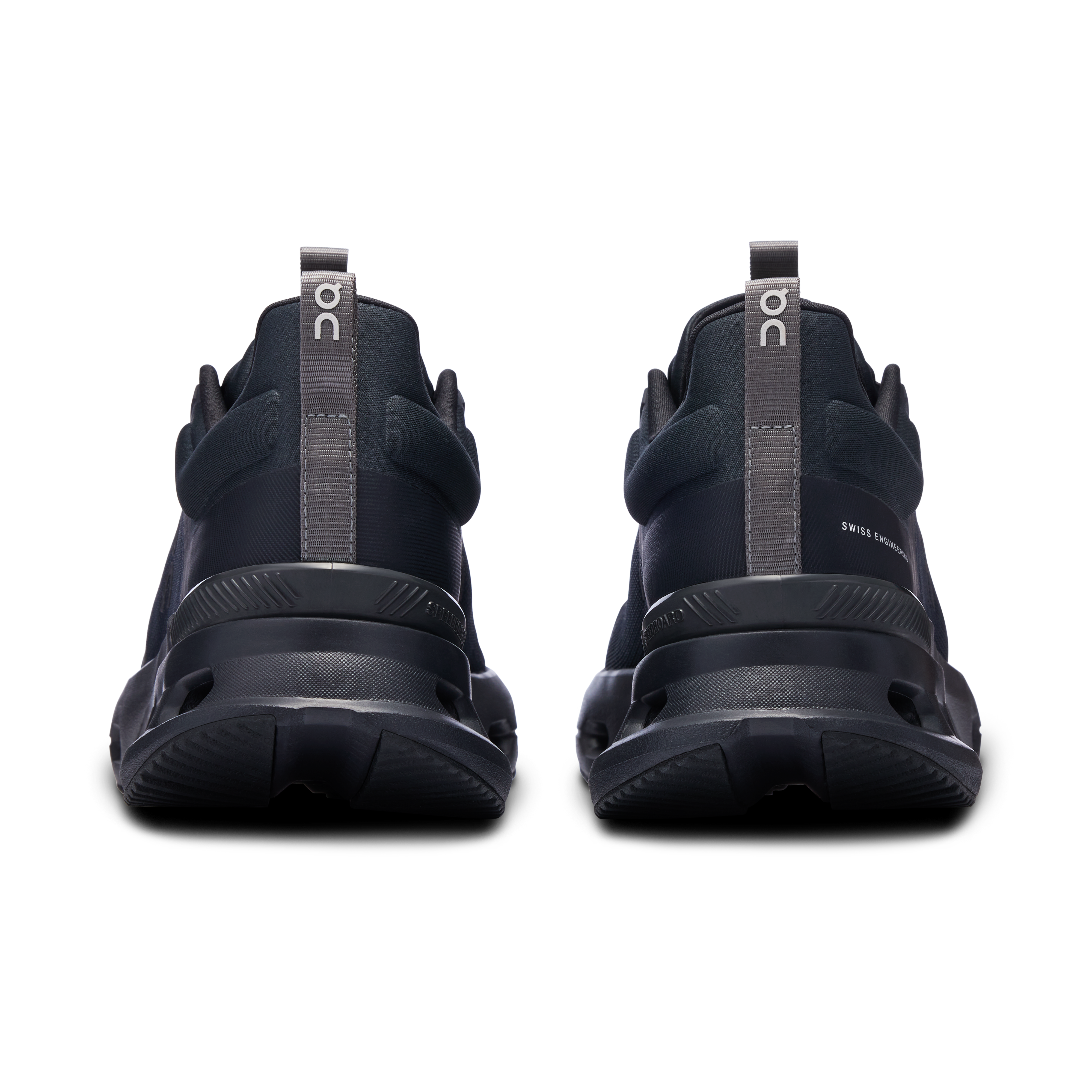 On Cloudnova X Black Eclipse (Women'S)