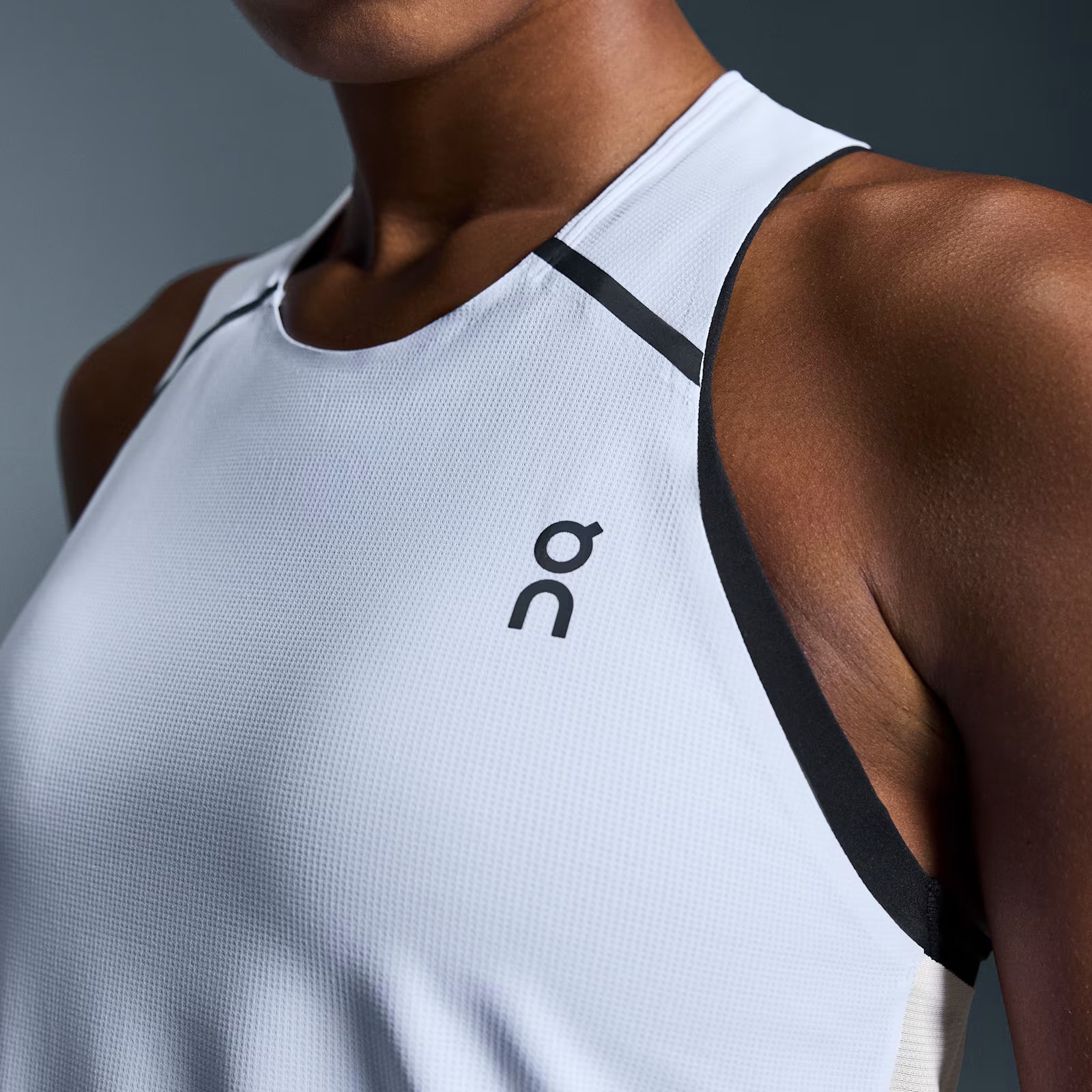 On Performance Tank White | Silver (Women'S)