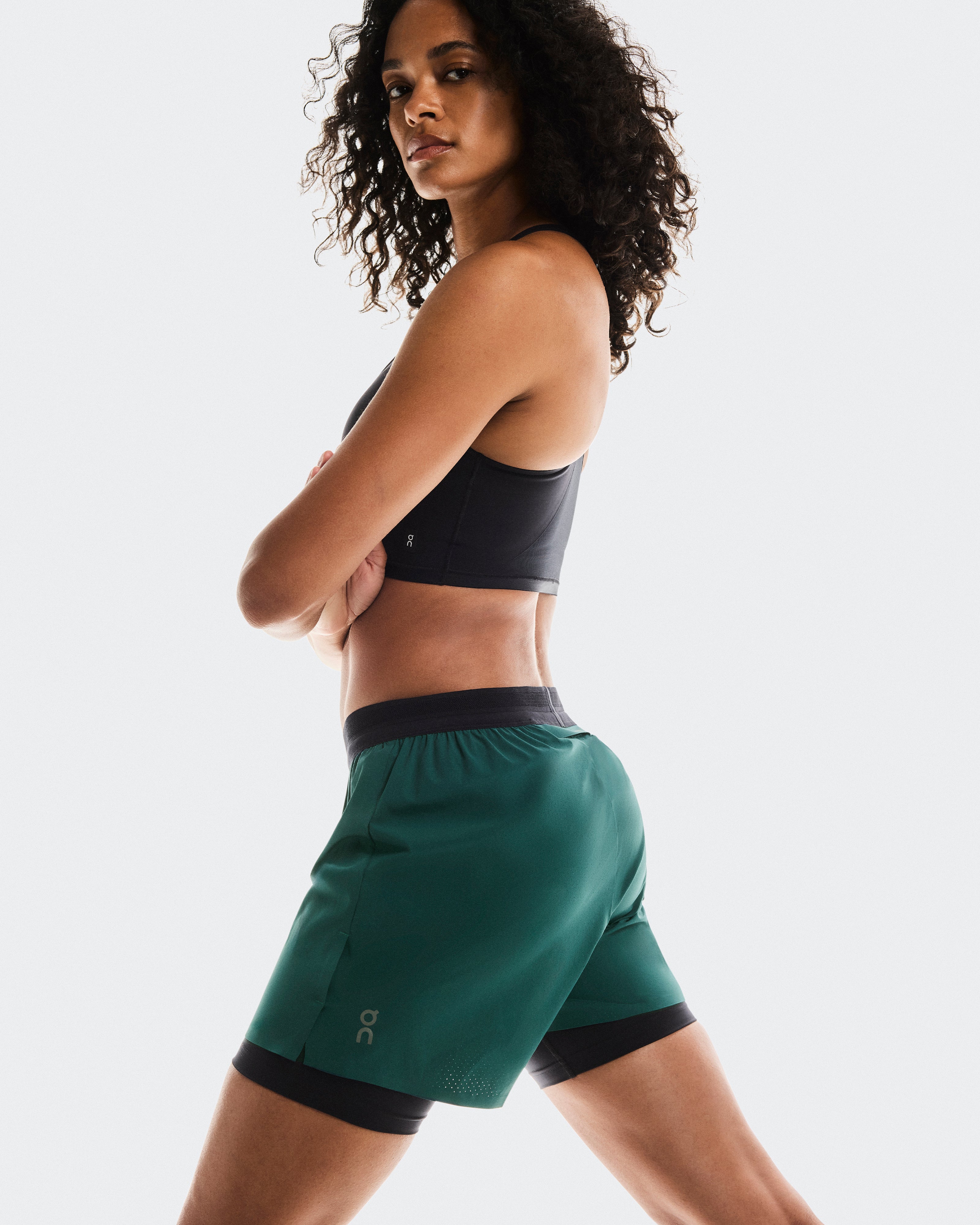 On 3" Performance 2/1 Shorts Spirulina | Black (Women'S)