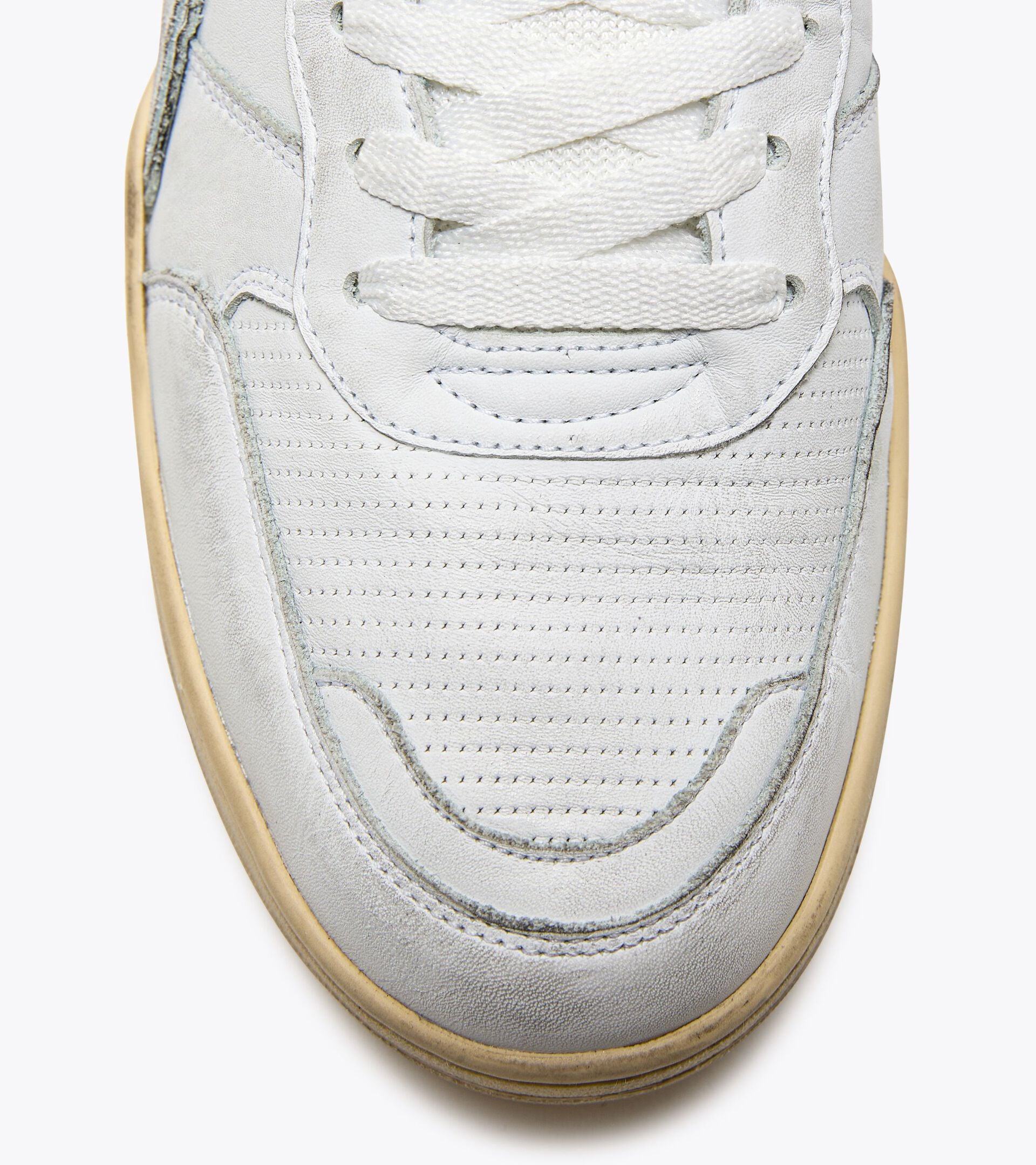 Diadora B.560 Used White