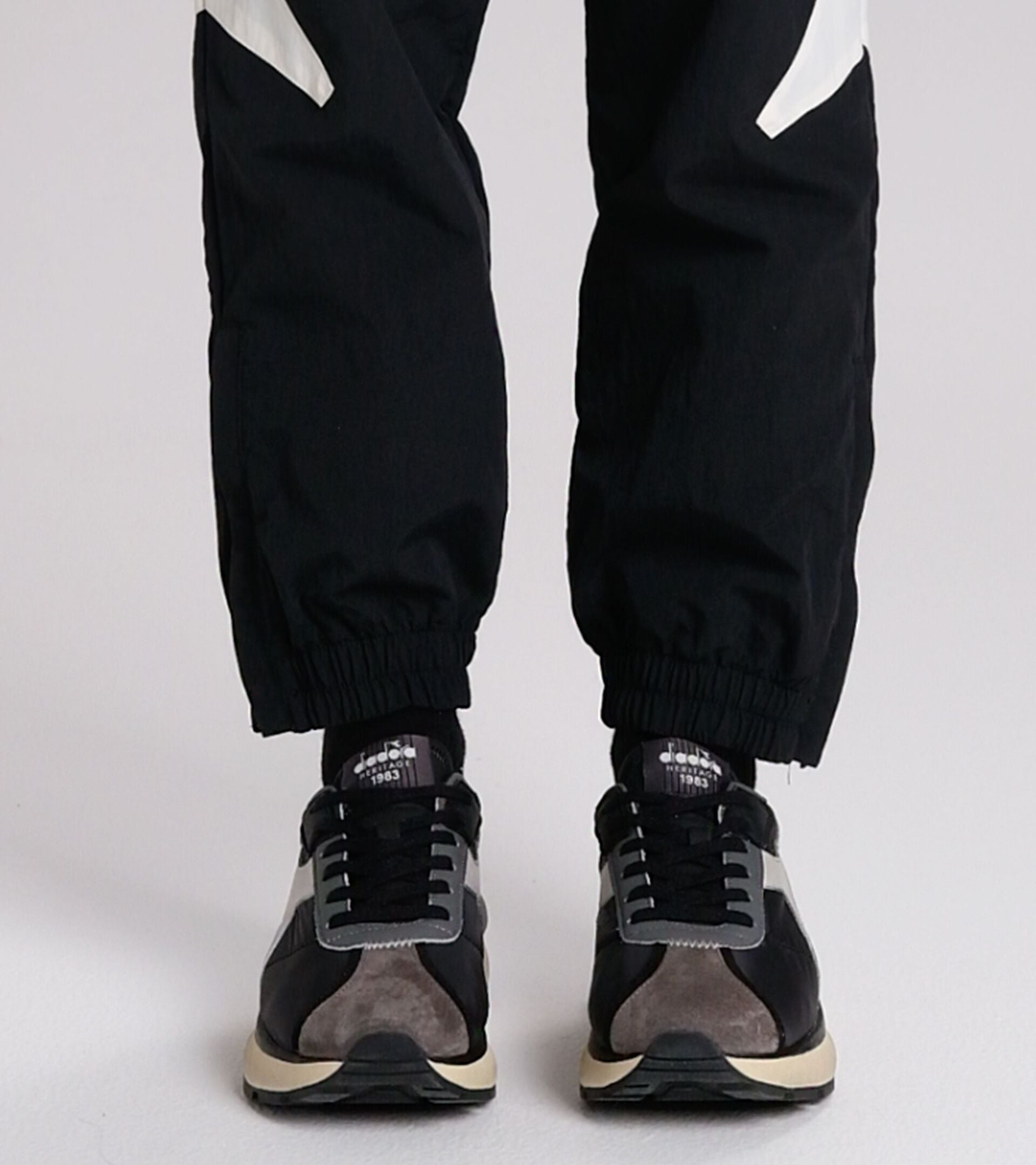 Diadora Mercury Elite Black/White Pristine