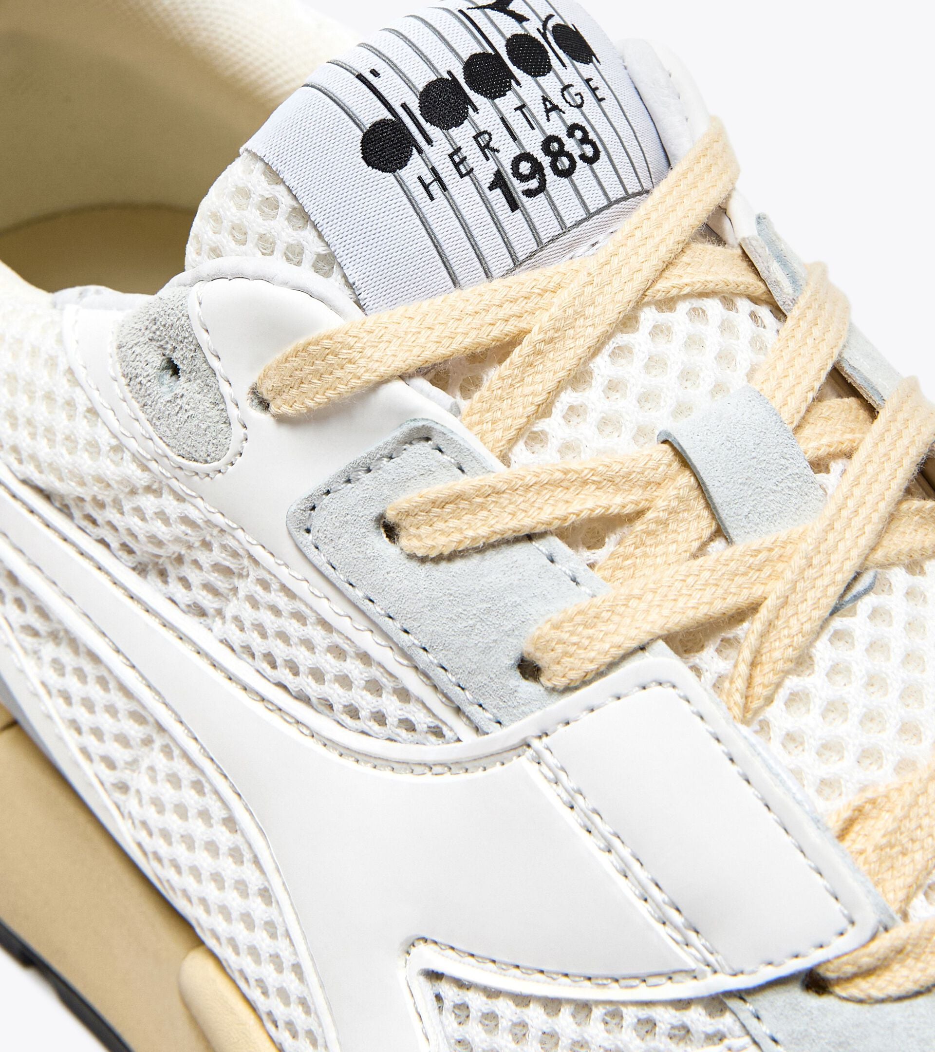 Diadora Mercury Elite Urban Wn White
