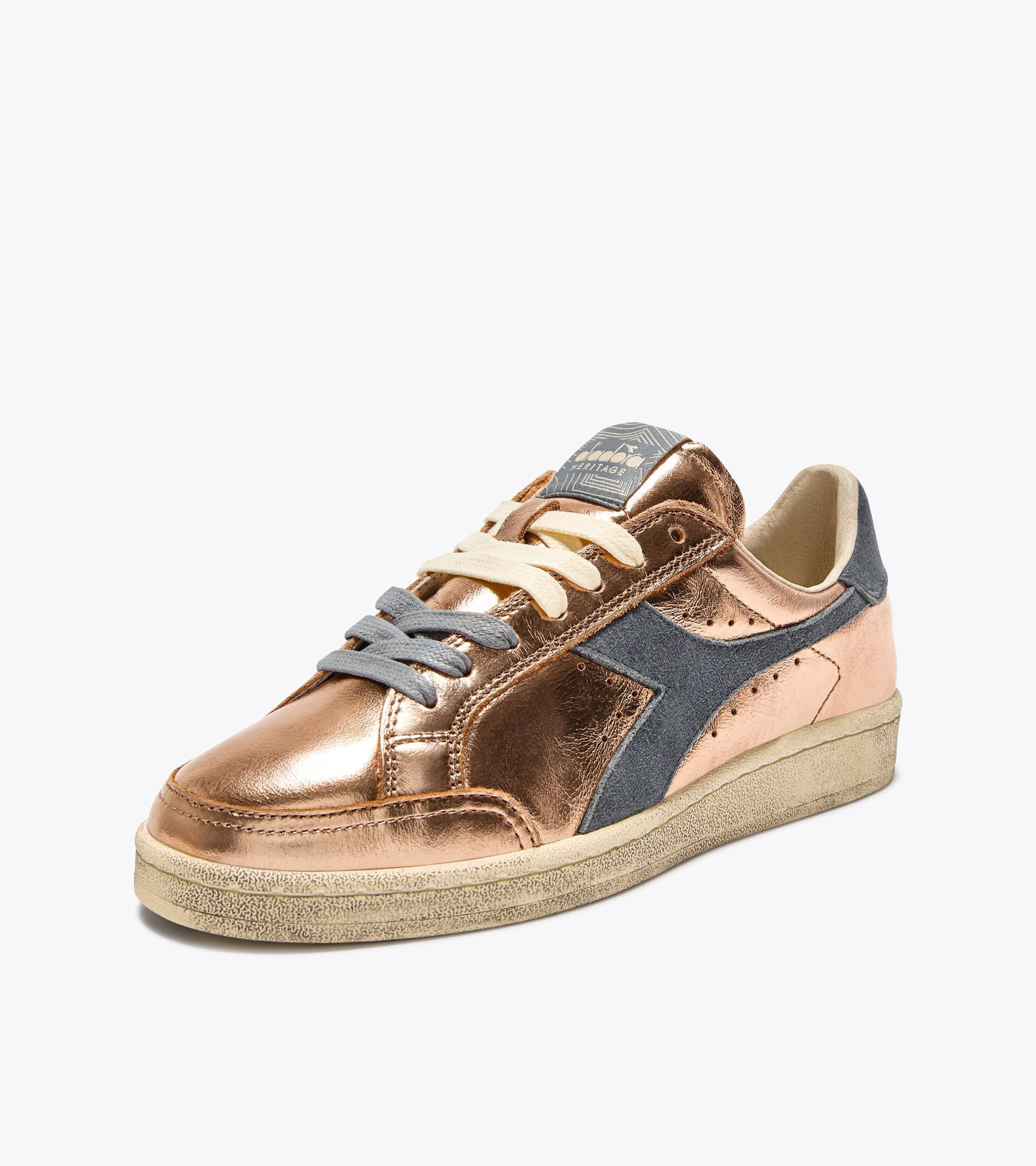 Diadora Prestige Metal Used Almost Apricot