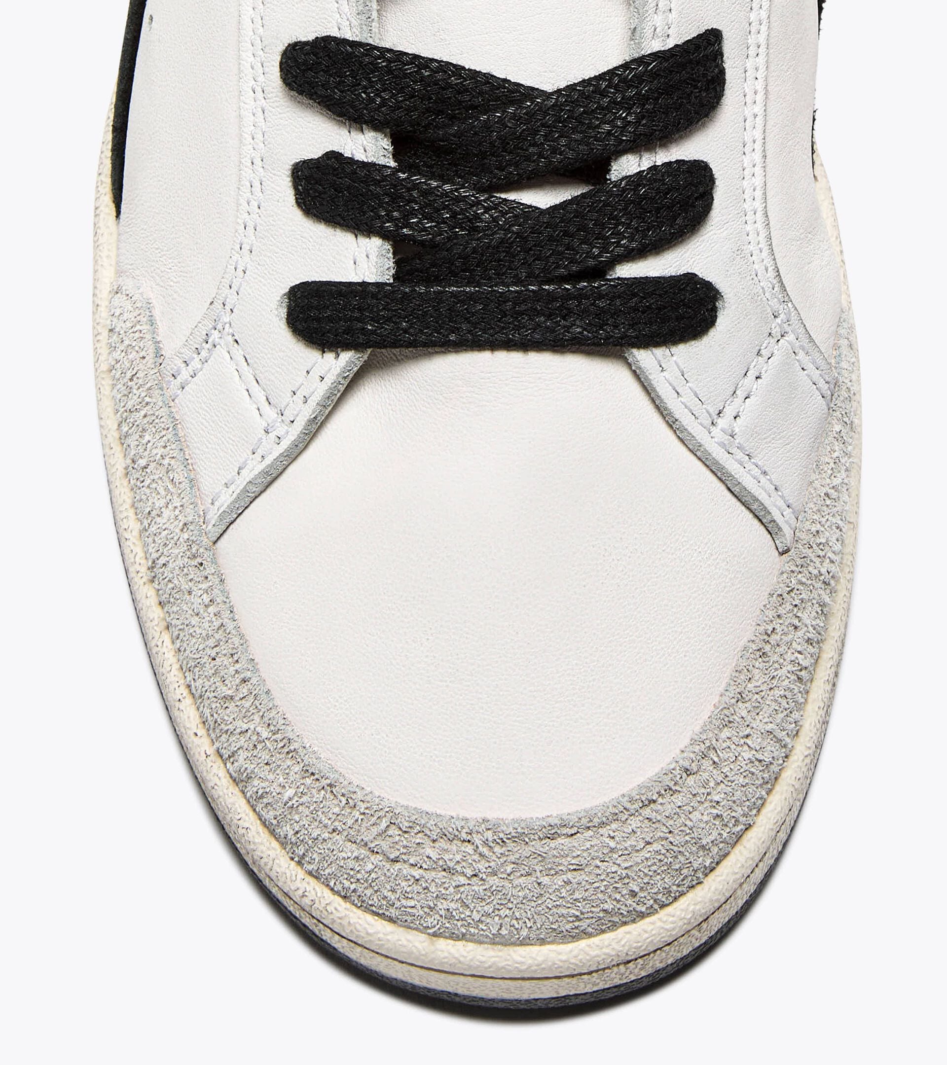 Diadora Prestige Used White/Black