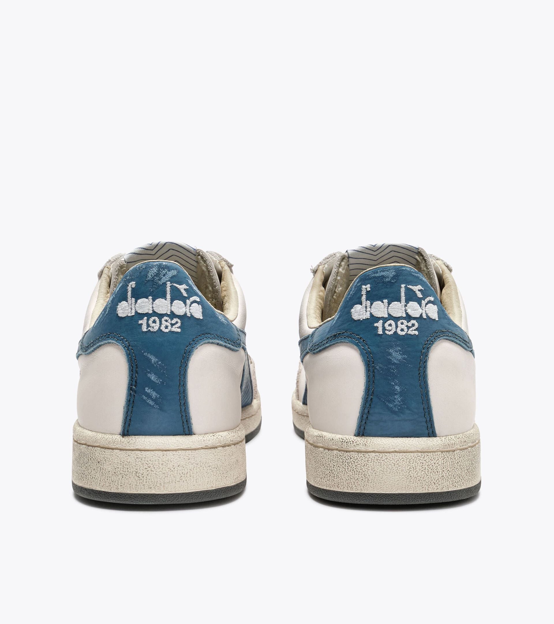 Diadora Prestige Used White/Blue Shadow