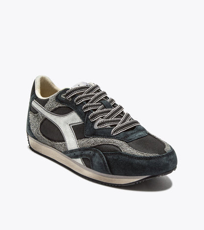 Diadora Equipe Revenge Used Black