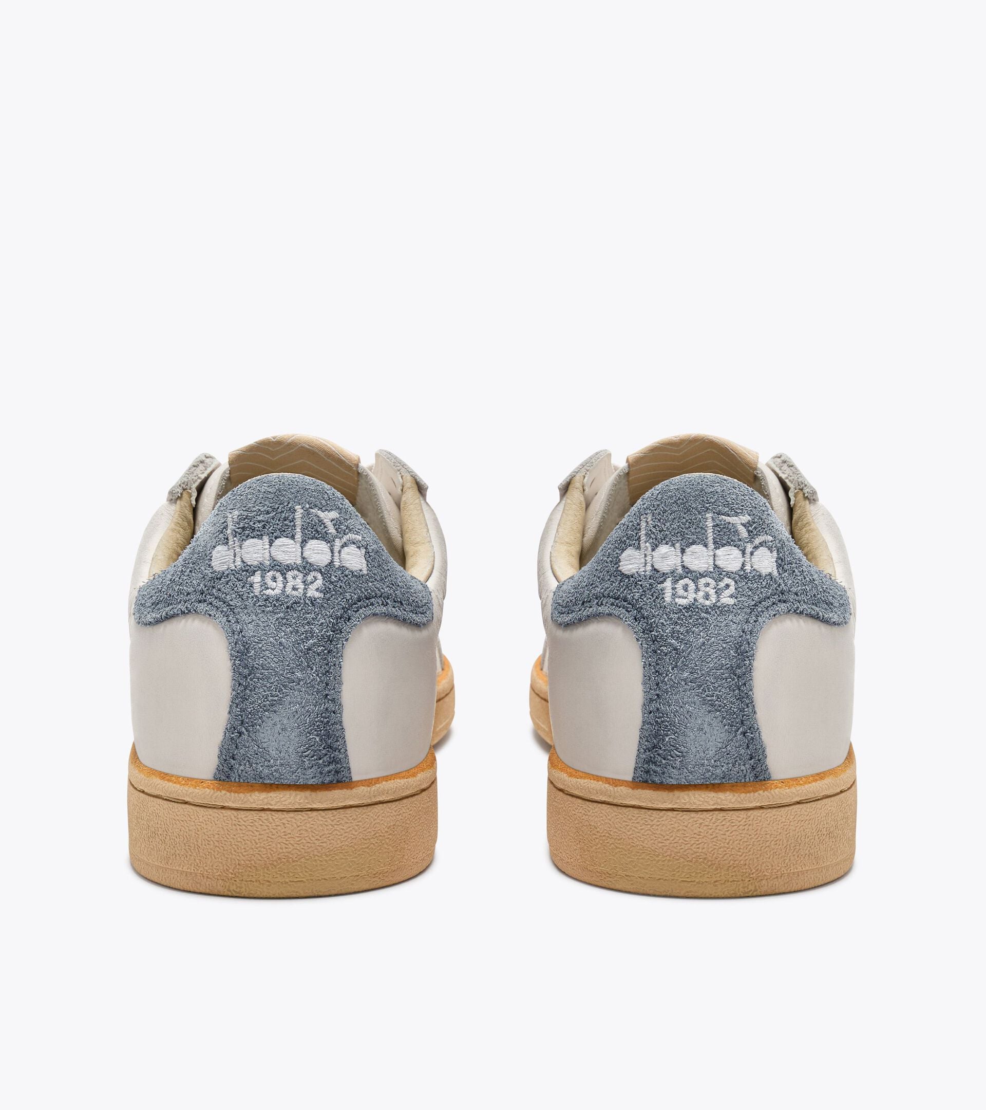 Diadora Prestige Plain Used Flint Stone