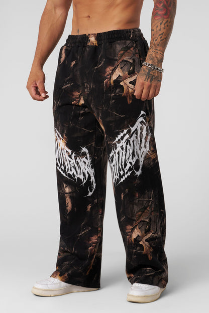 YoungLA 2038 - Blackout Script Sweats Black Tree Camo