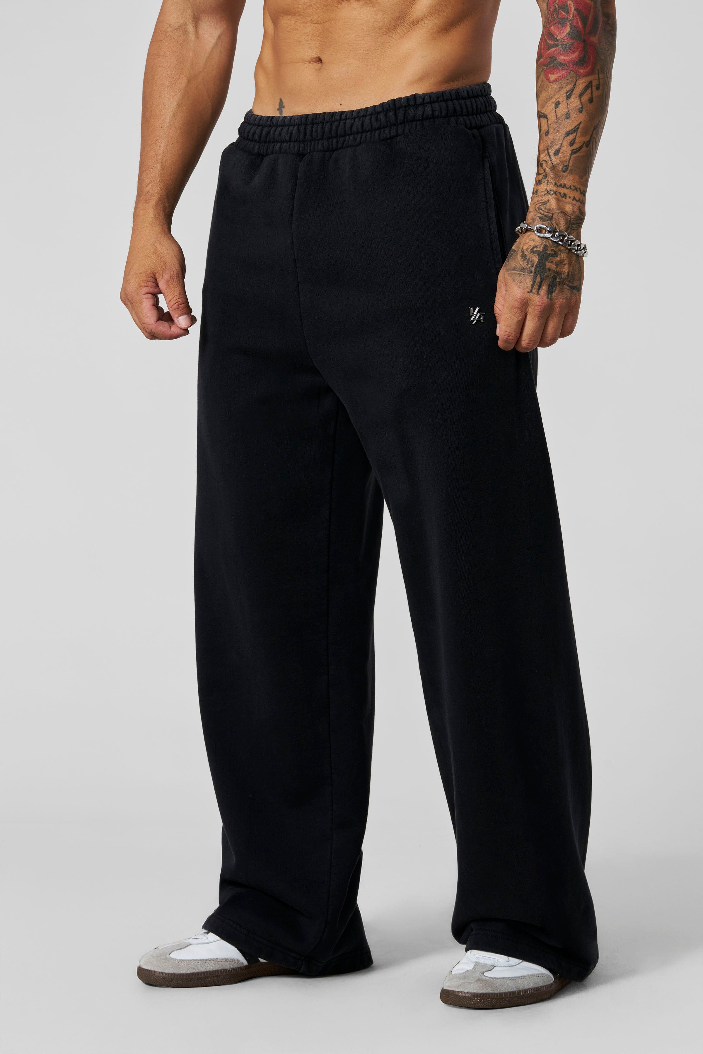 YoungLA 2067 - Elevated Essentials - Baggy Sweats Black Wash