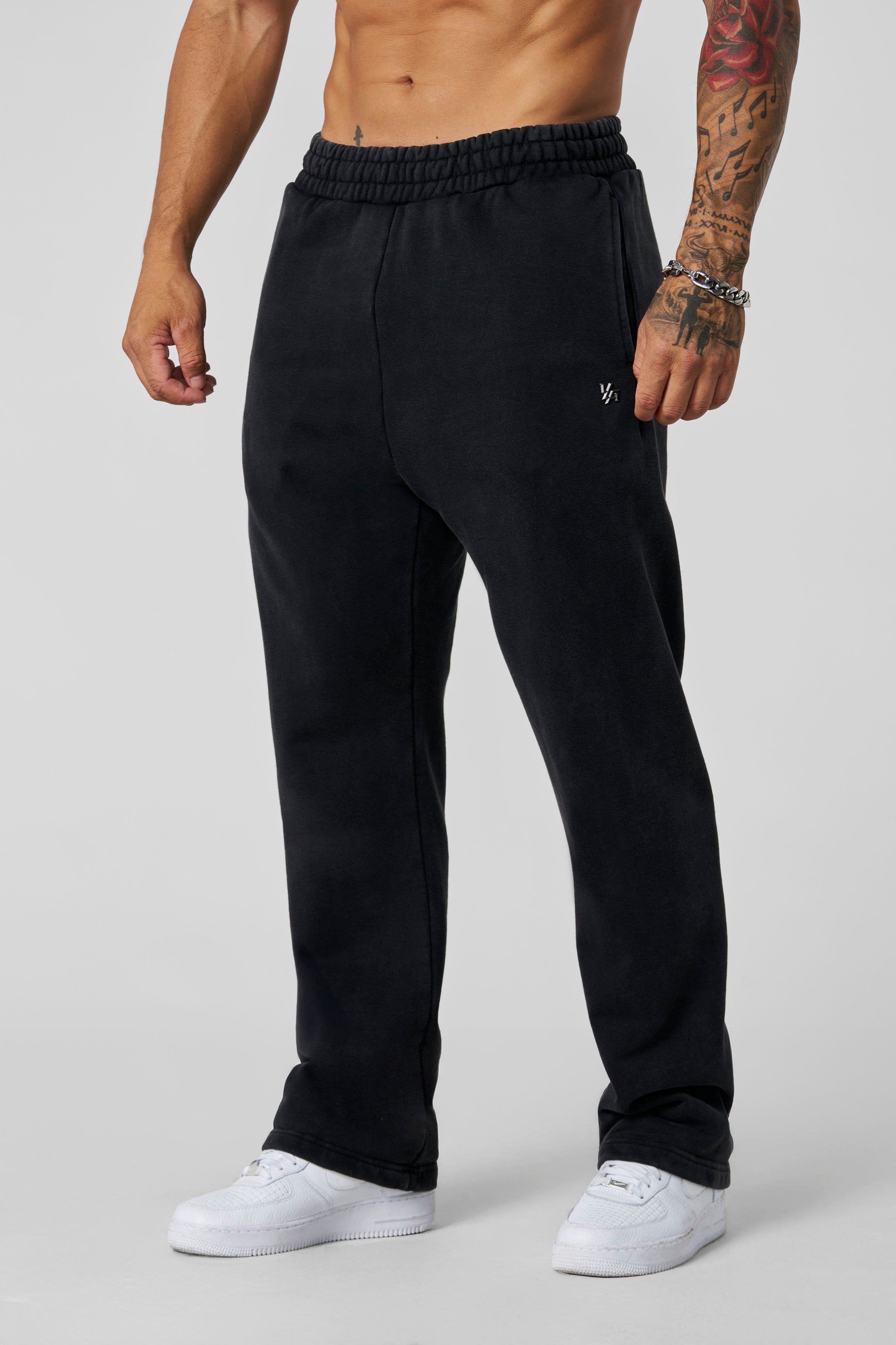 YoungLA 2068 - Elevated Essentials - Straight Sweats Black Wash