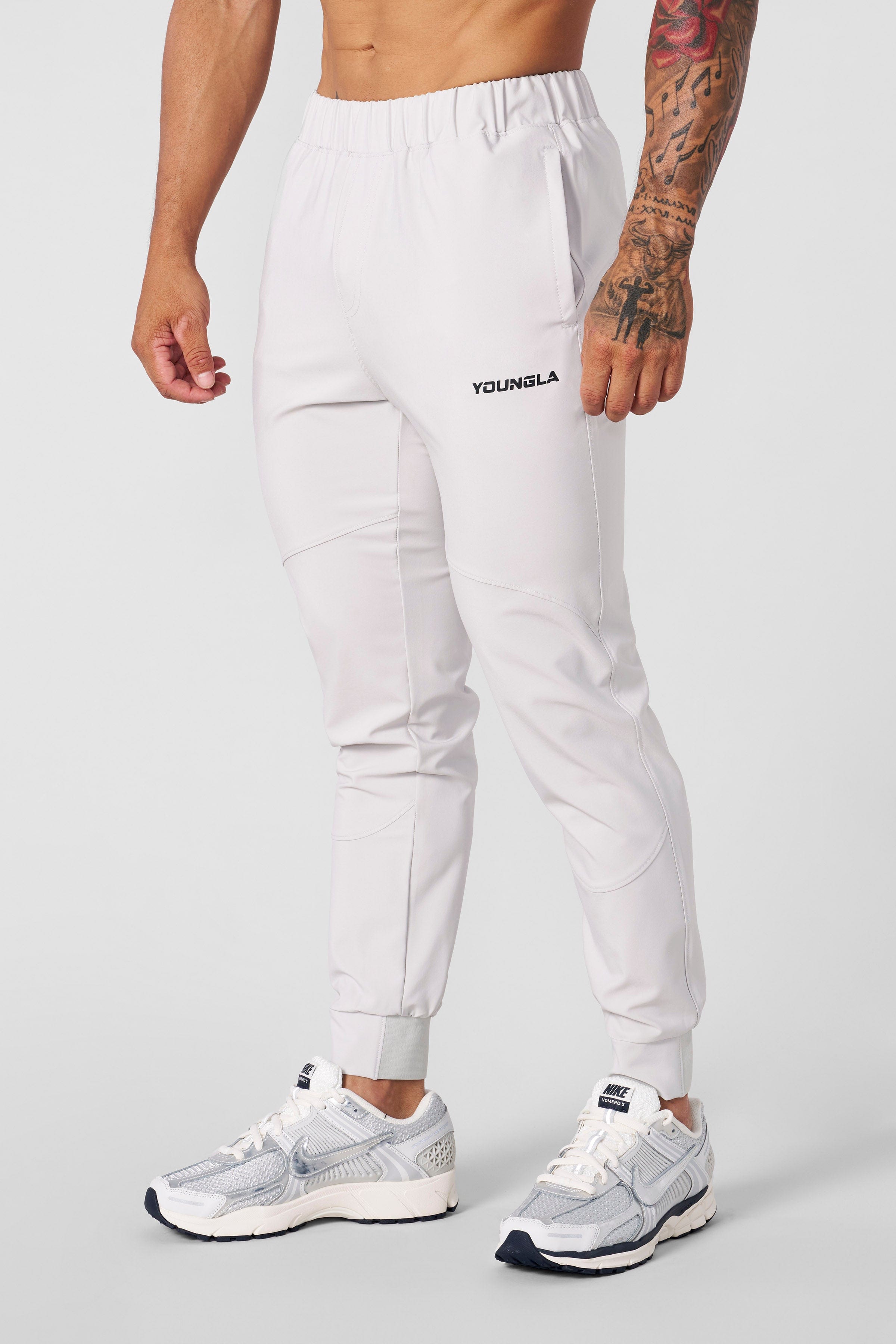 YoungLA 2086 - Ultra Training Joggers Light Grey