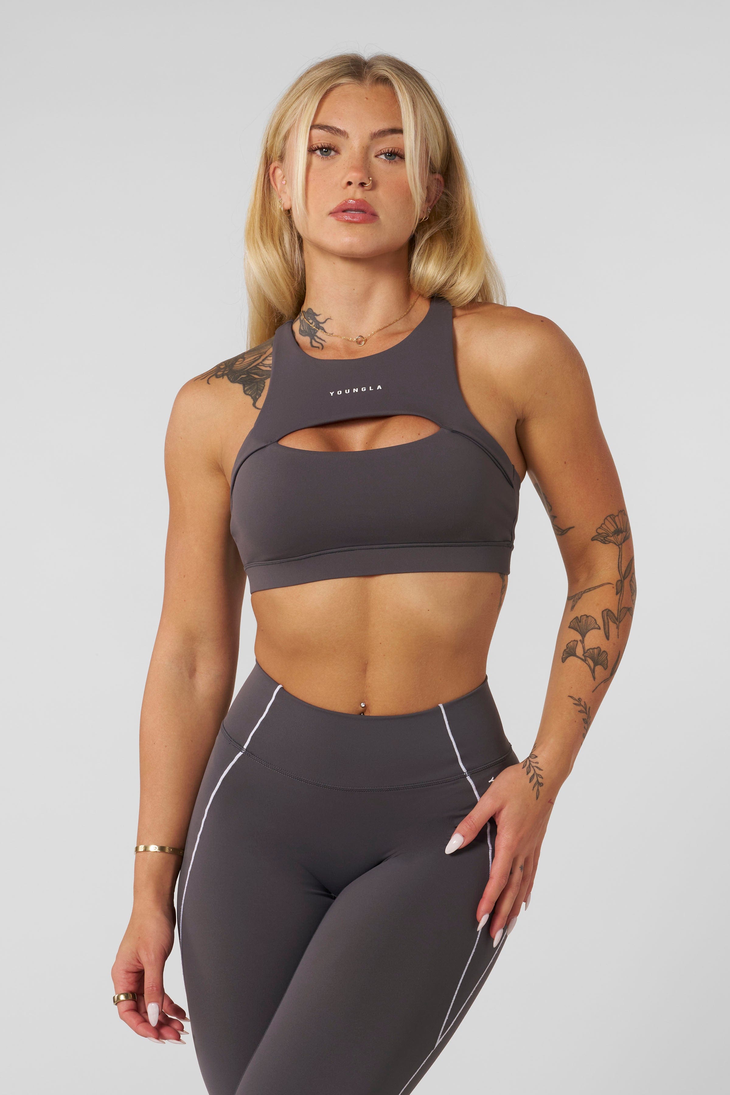 YoungLA W365 - Elevate cut-out bra Charcoal