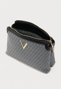 Valentino Queen Re Cross Body Bag Nero