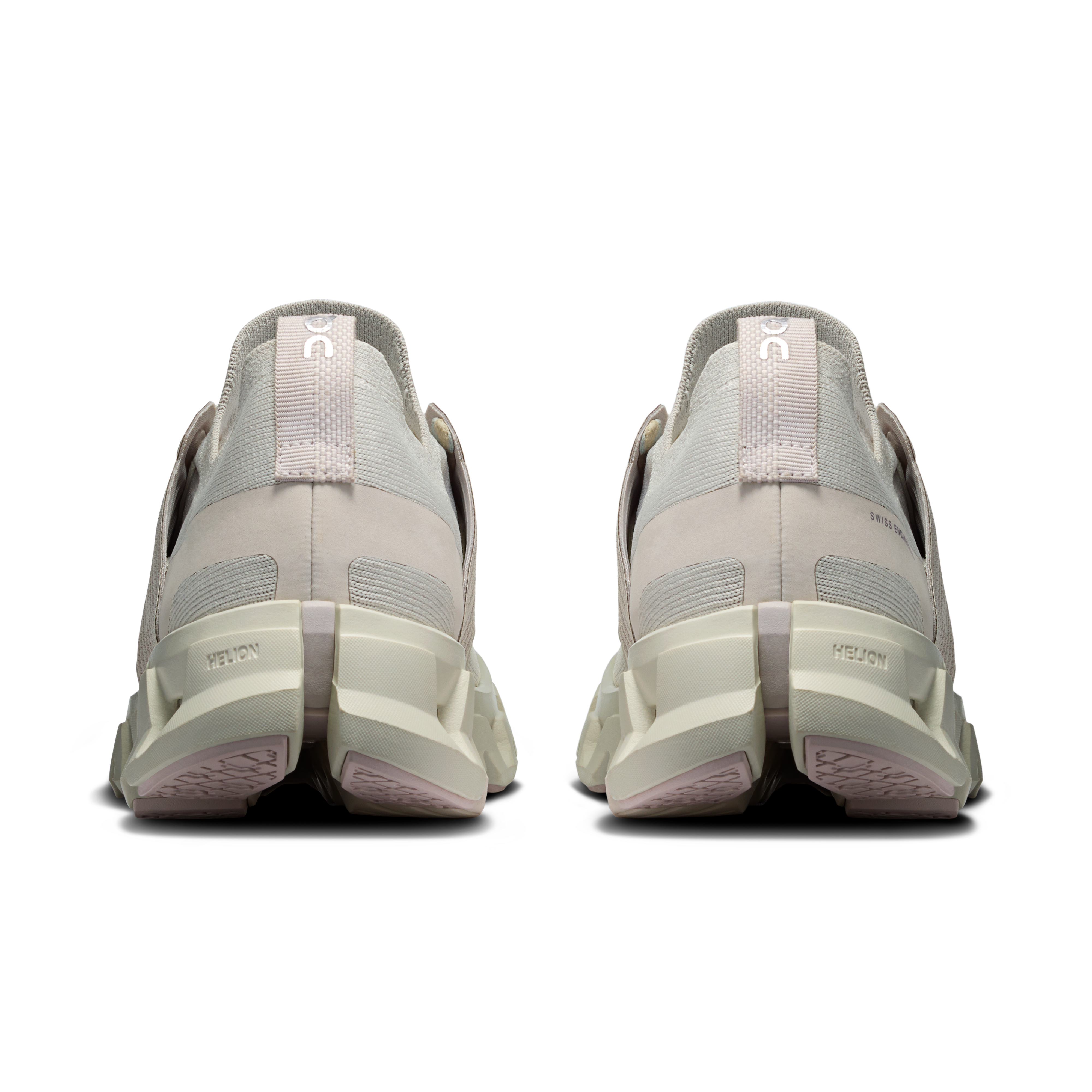 on running cloudswift 4 wolf sand (women's)
