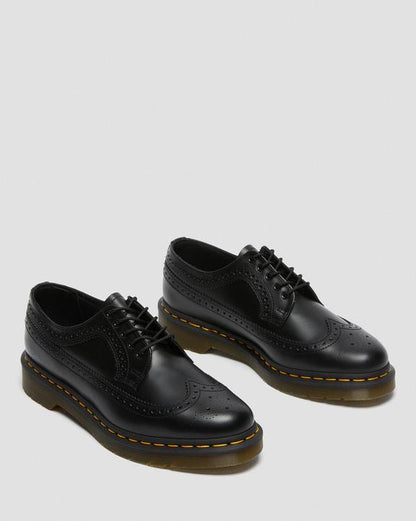 Dr. Martens 3989 Yellow Stitch Smooth Leather Brogue Shoes Black - Womens