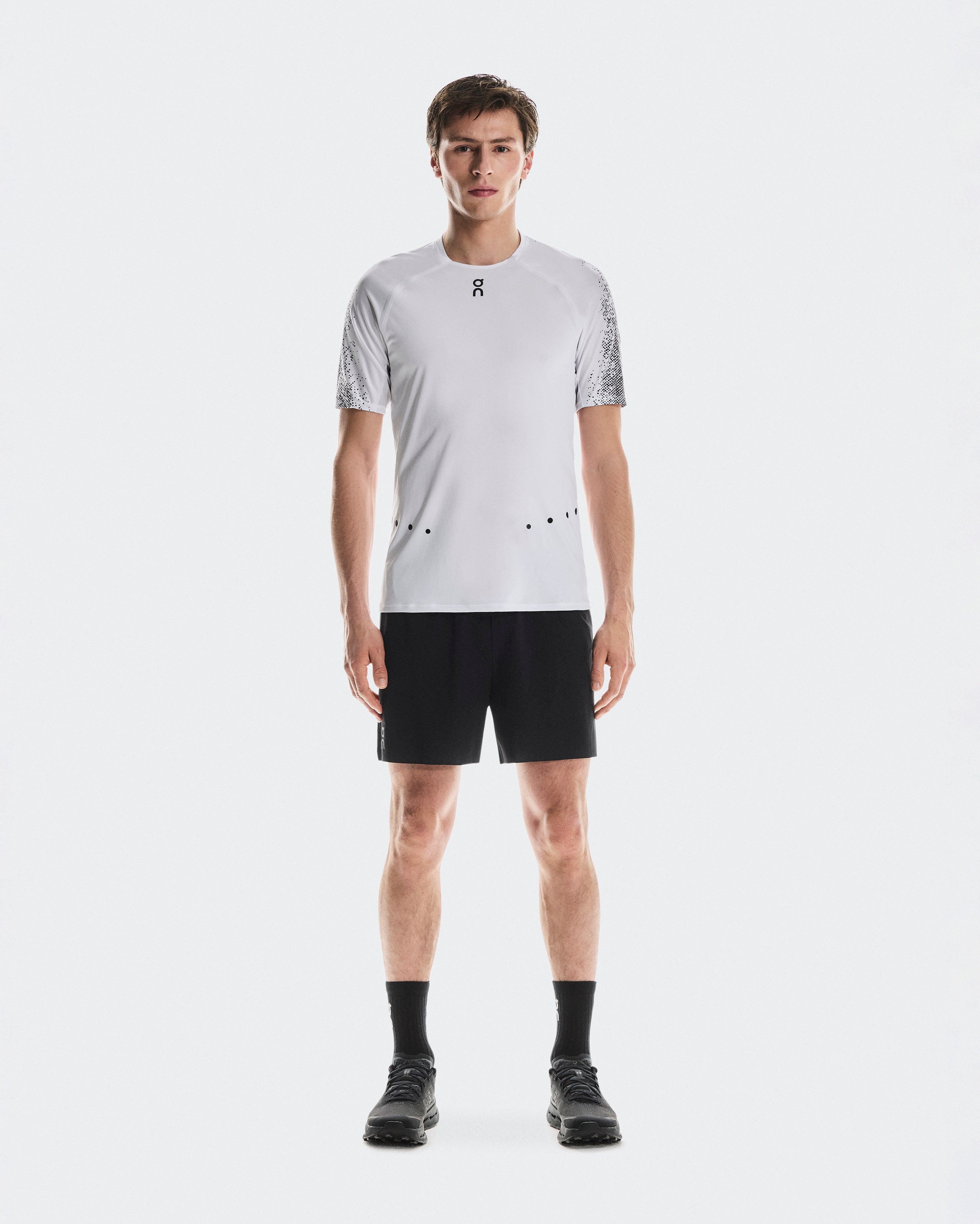 On Ultra-T White | Iron
