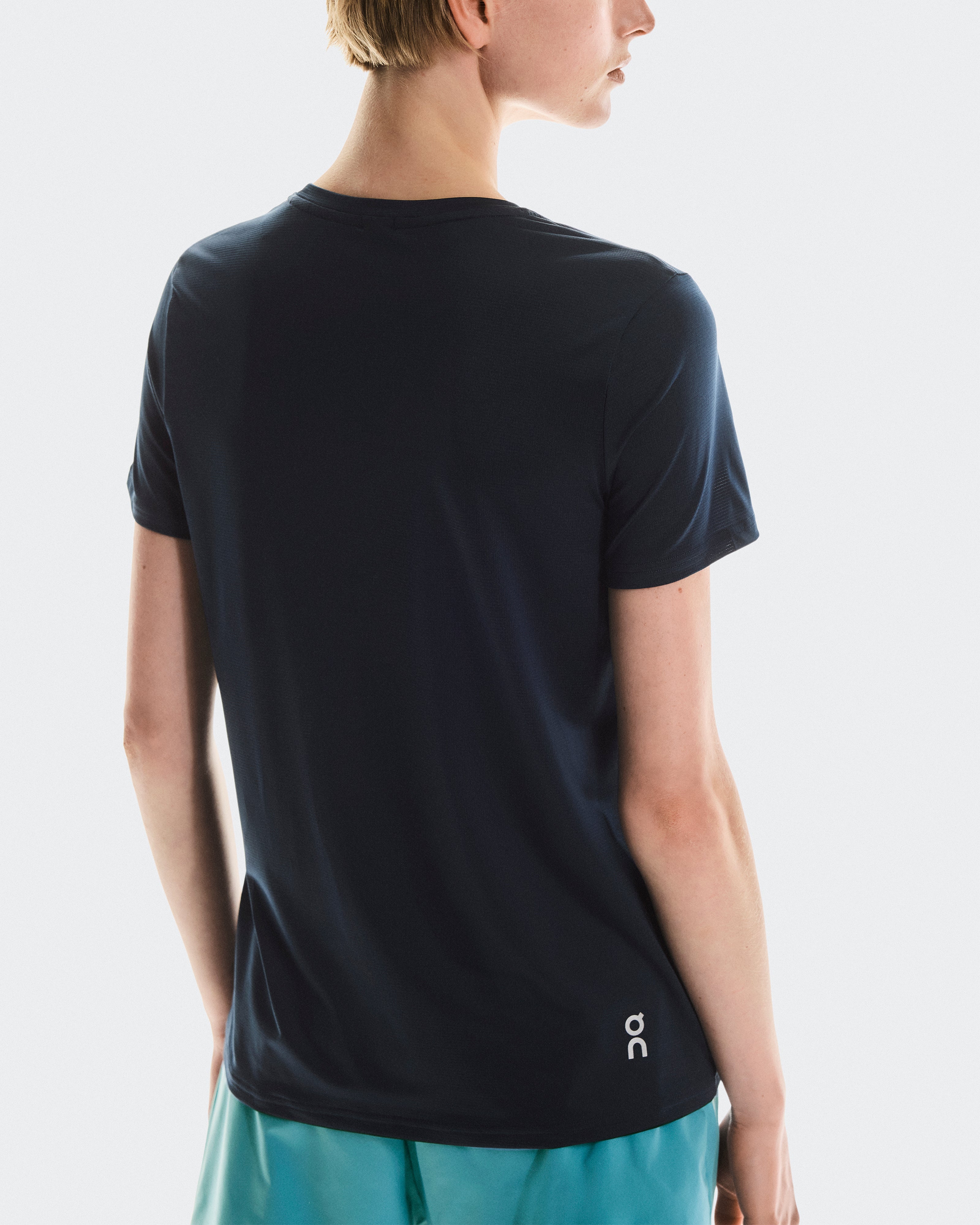 On Core-T Navy (Women's)