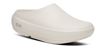 Oofos Men's Clog Chalk